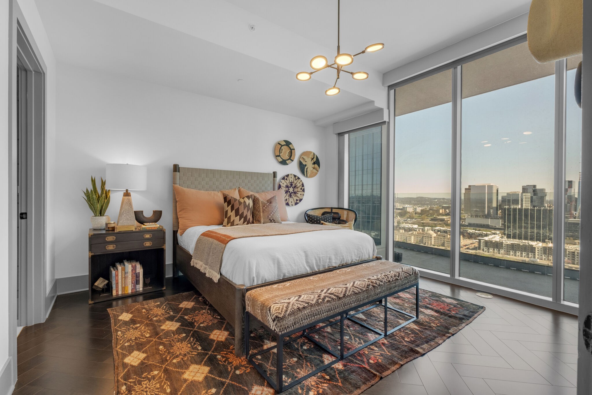 1616 West End Ave Unit: 2303