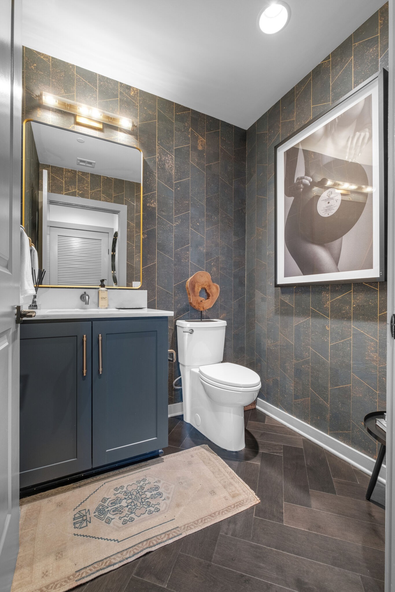 1616 West End Ave Unit: 2303