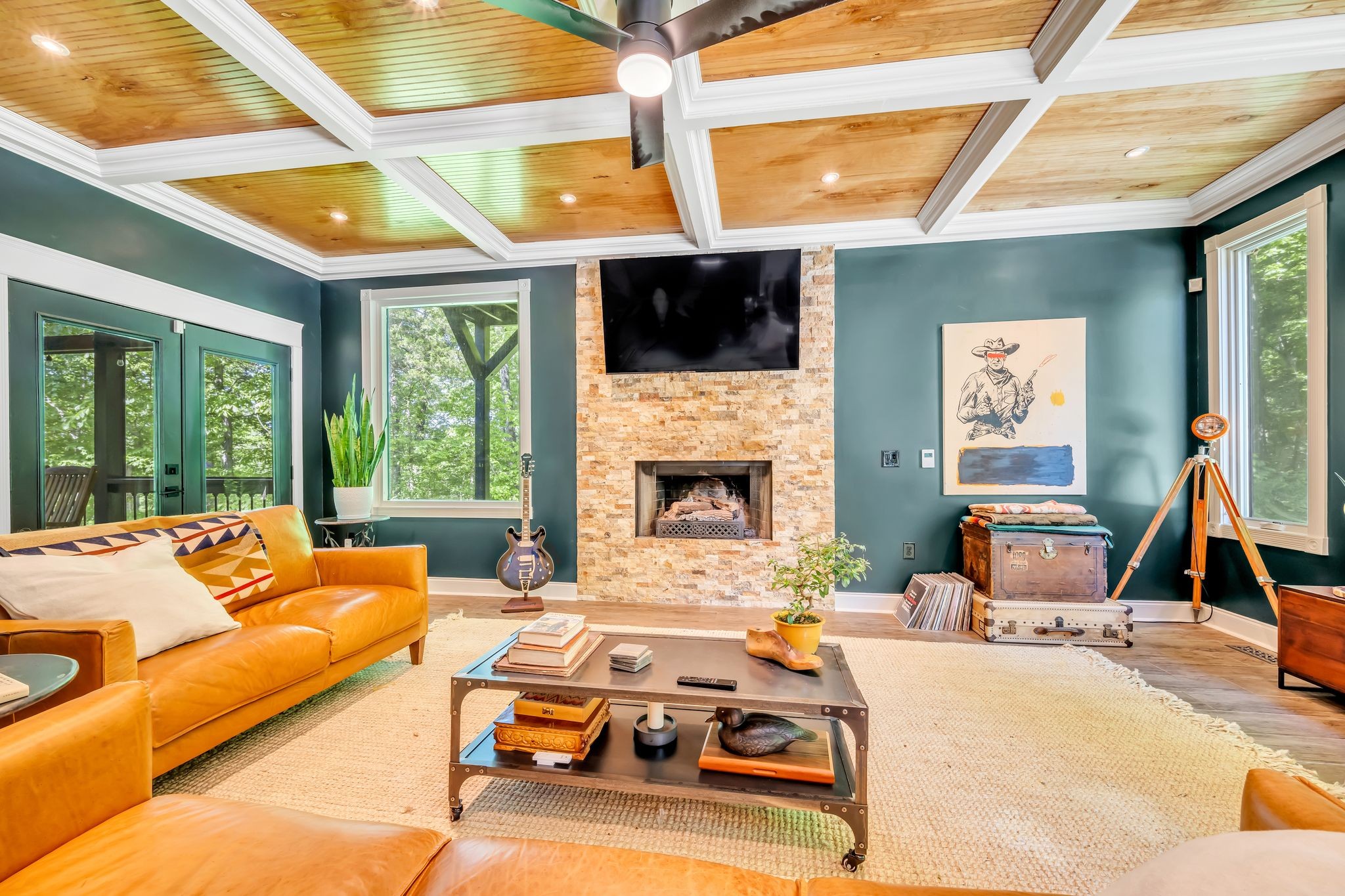 5546 Riverview Dr