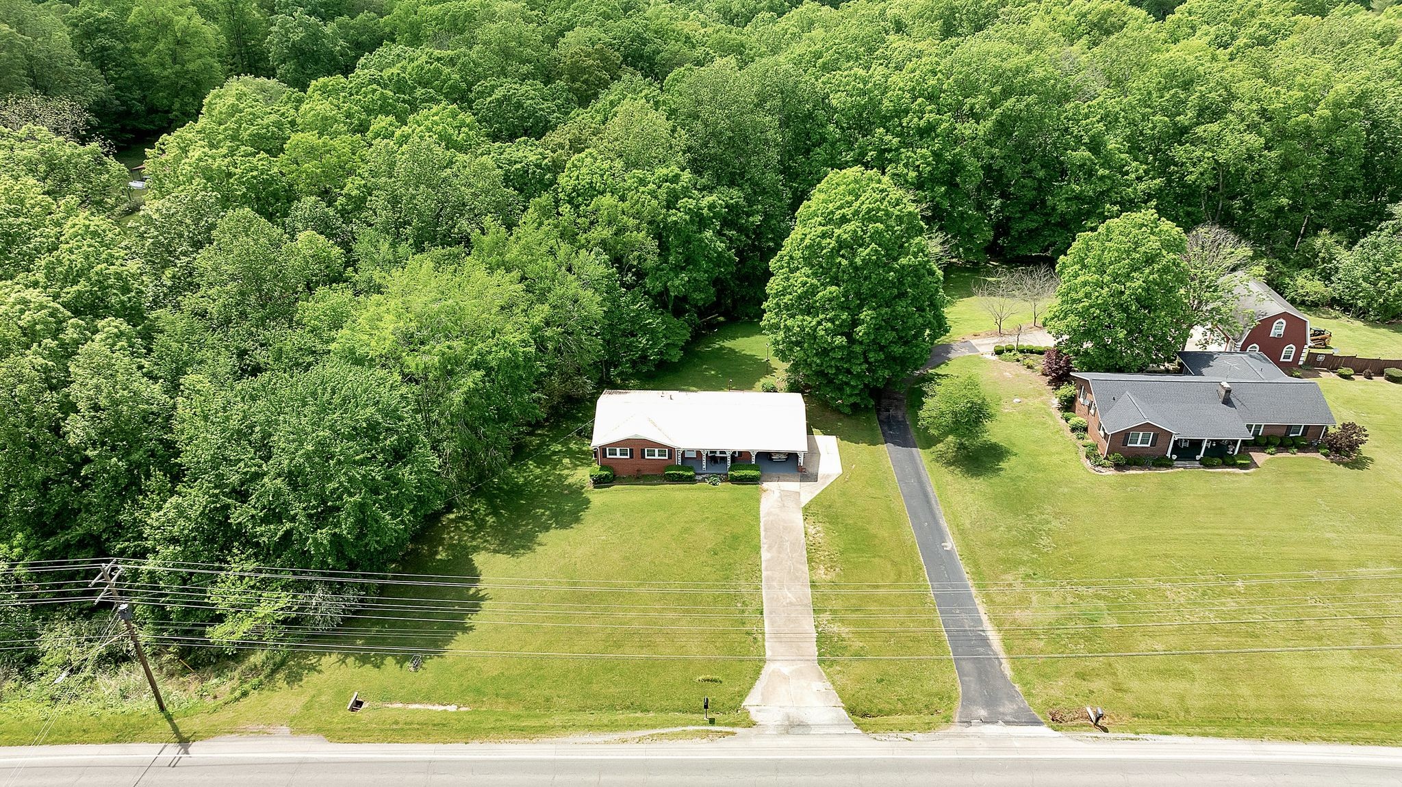 1493 Highway 100