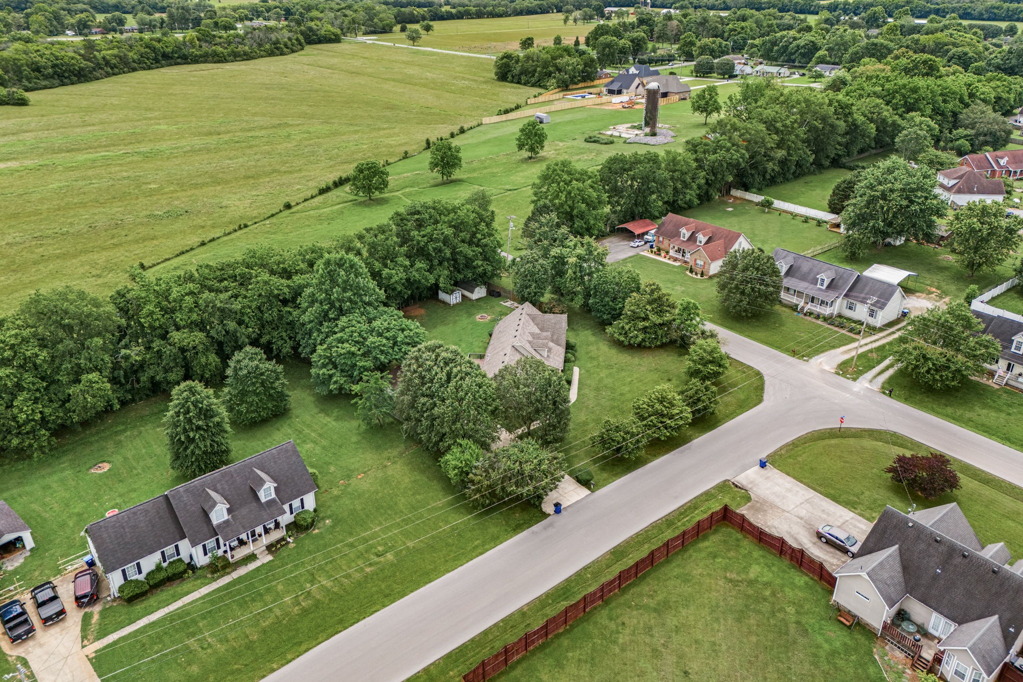102 Loxley Lane