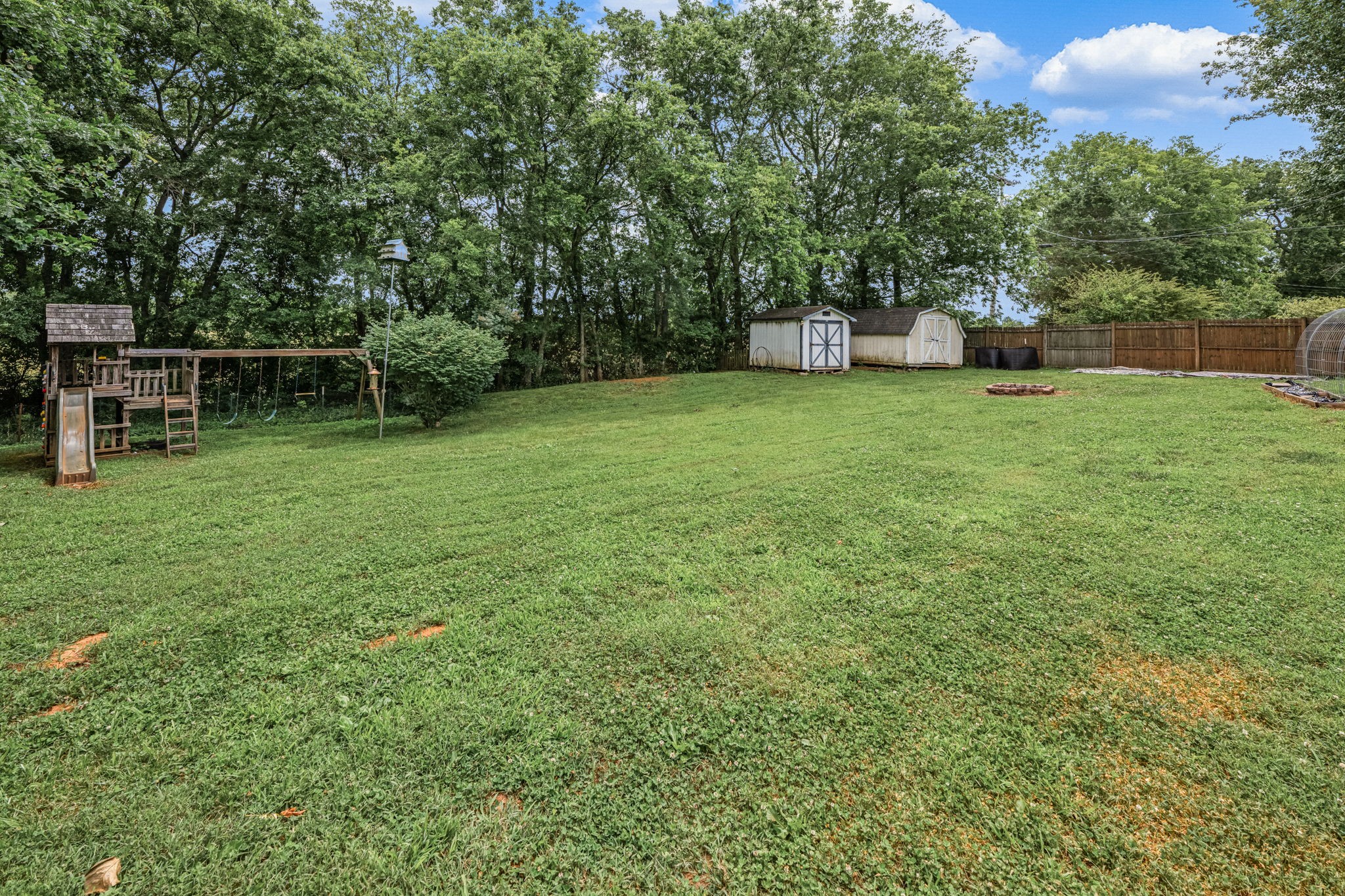 102 Loxley Lane