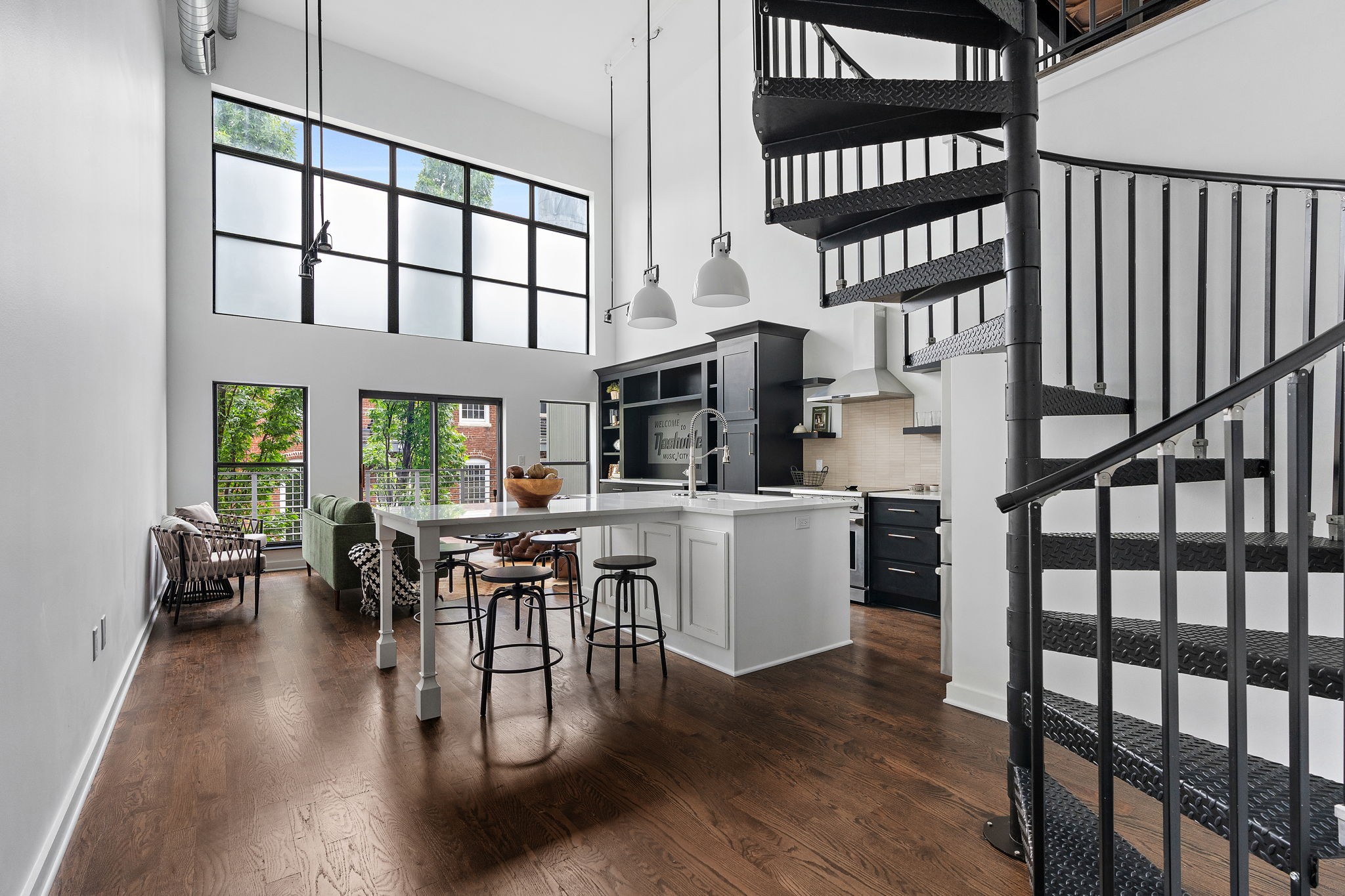 1352 Rosa L Parks Blvd Unit: 405