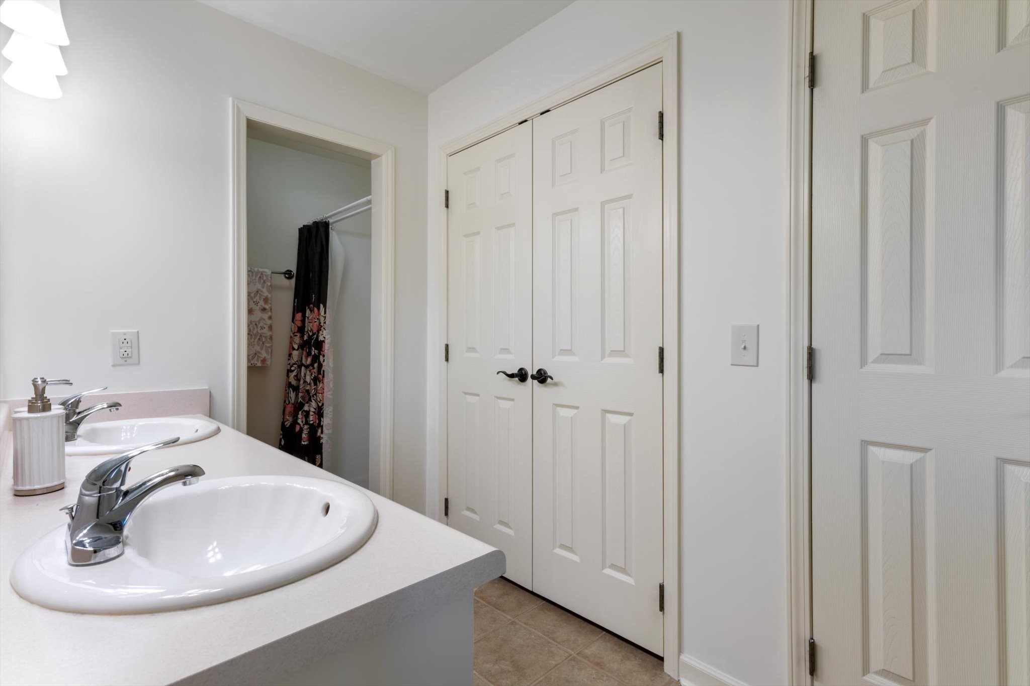 1627 Glenhaven Dr