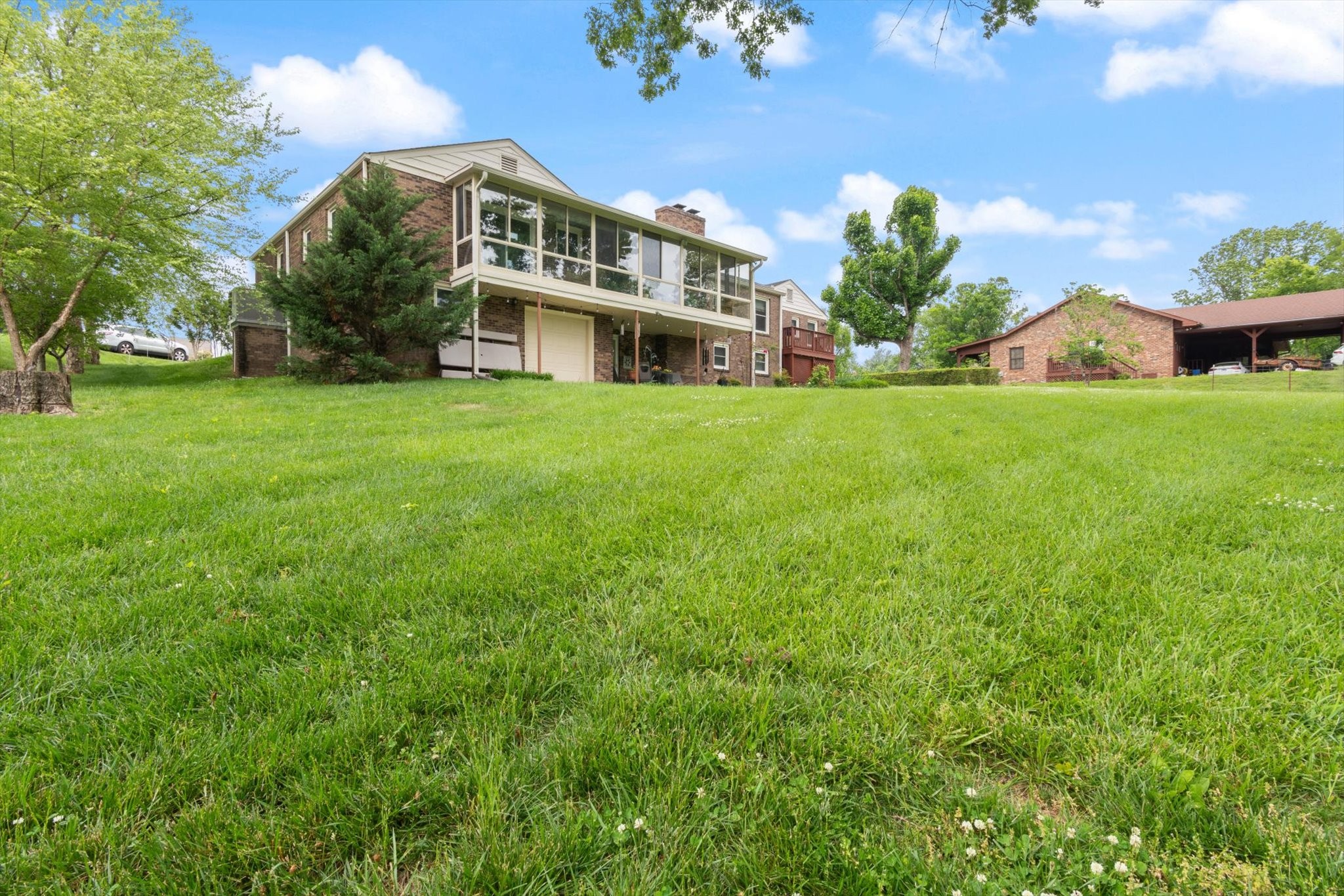 1627 Glenhaven Dr