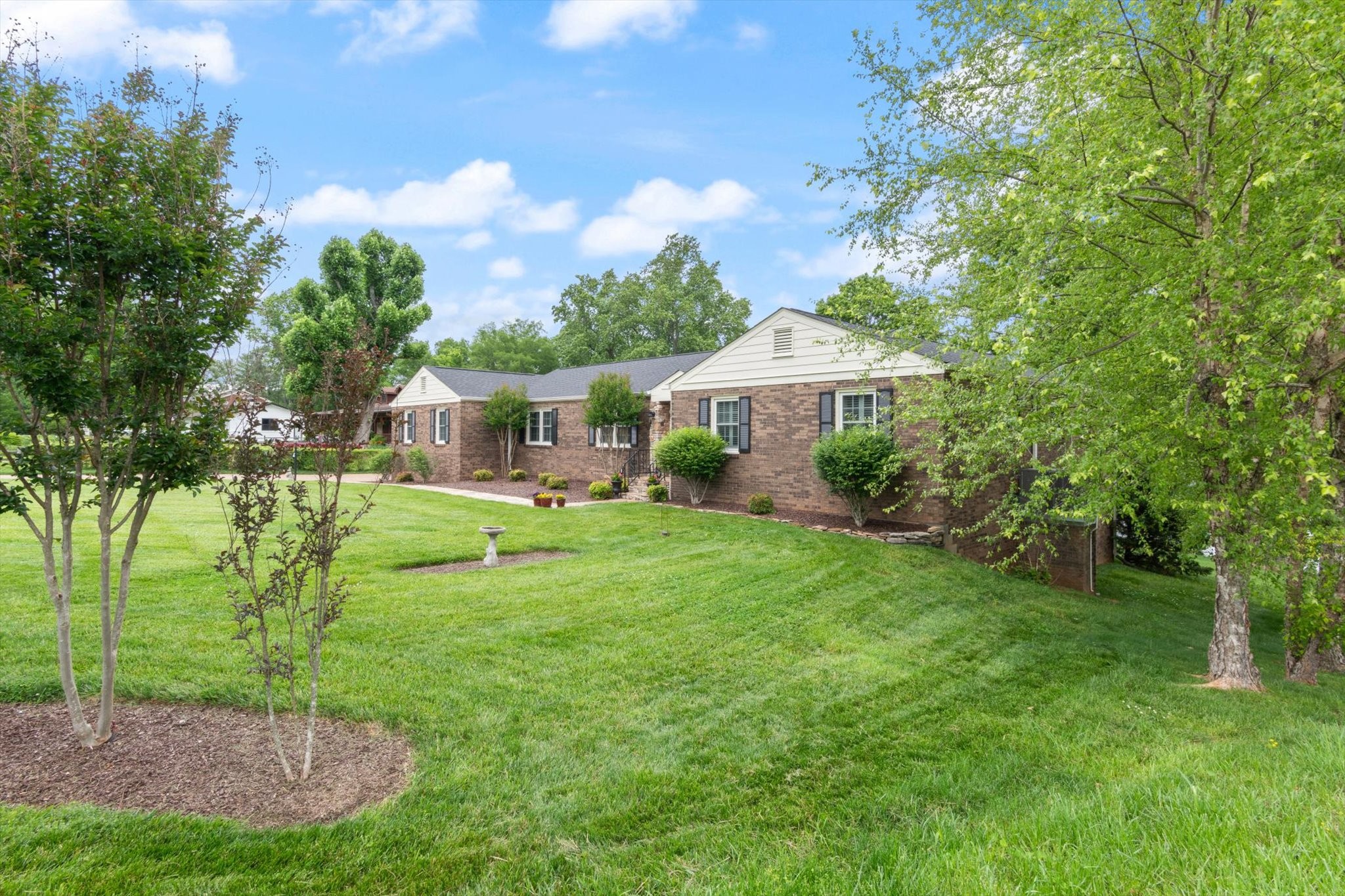 1627 Glenhaven Dr
