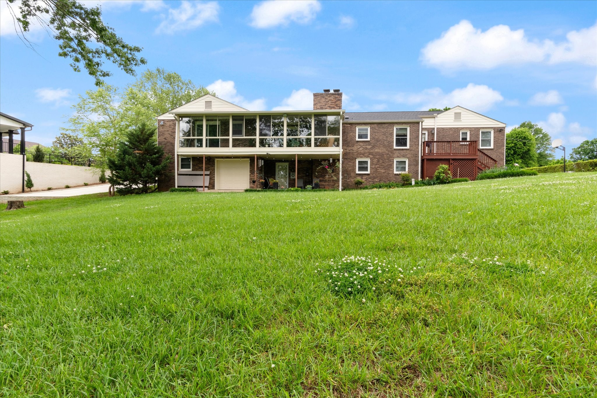 1627 Glenhaven Dr