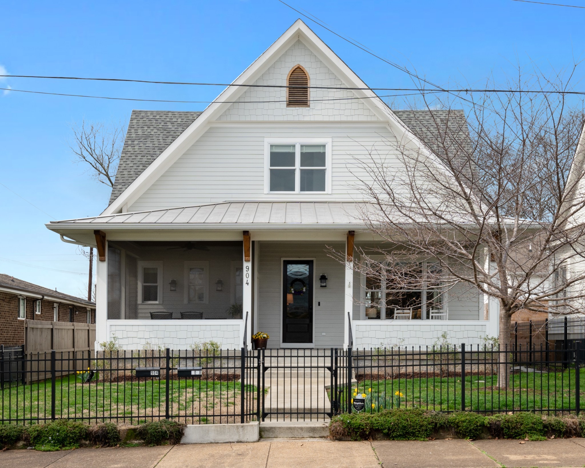 904 N 5th St