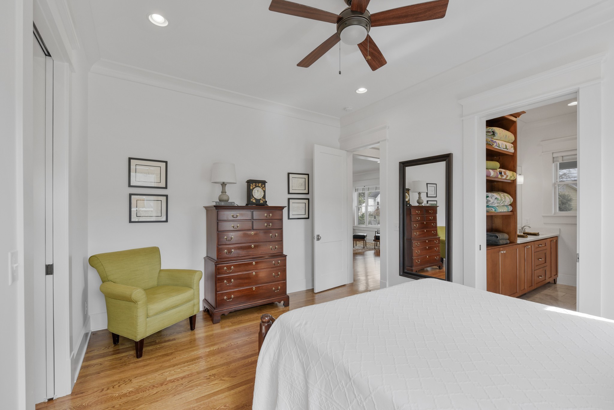 904 N 5th St