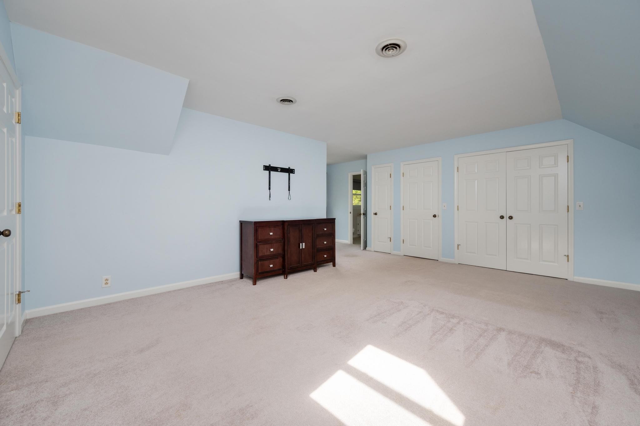 611 Warrior Dr