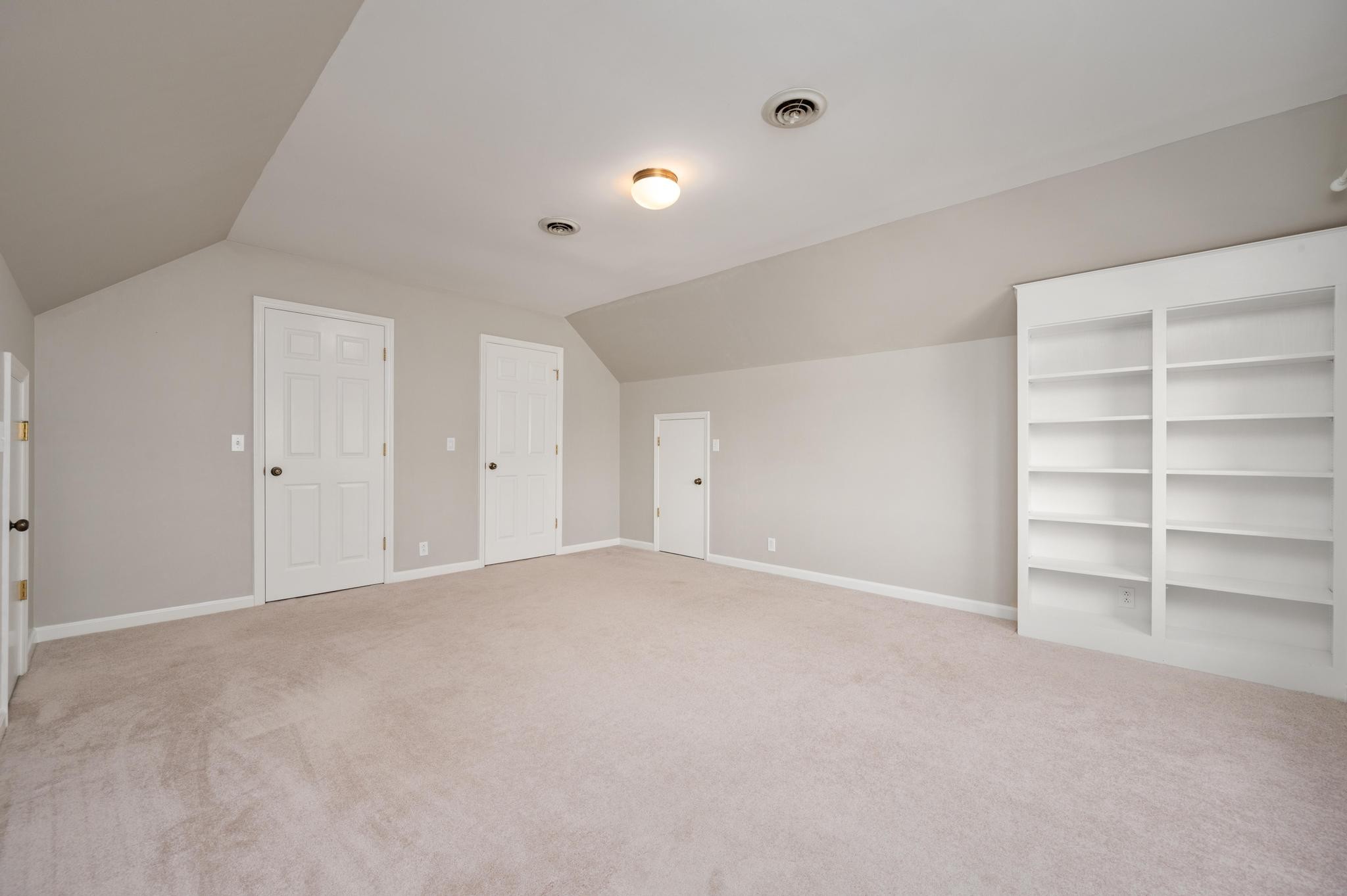 611 Warrior Dr