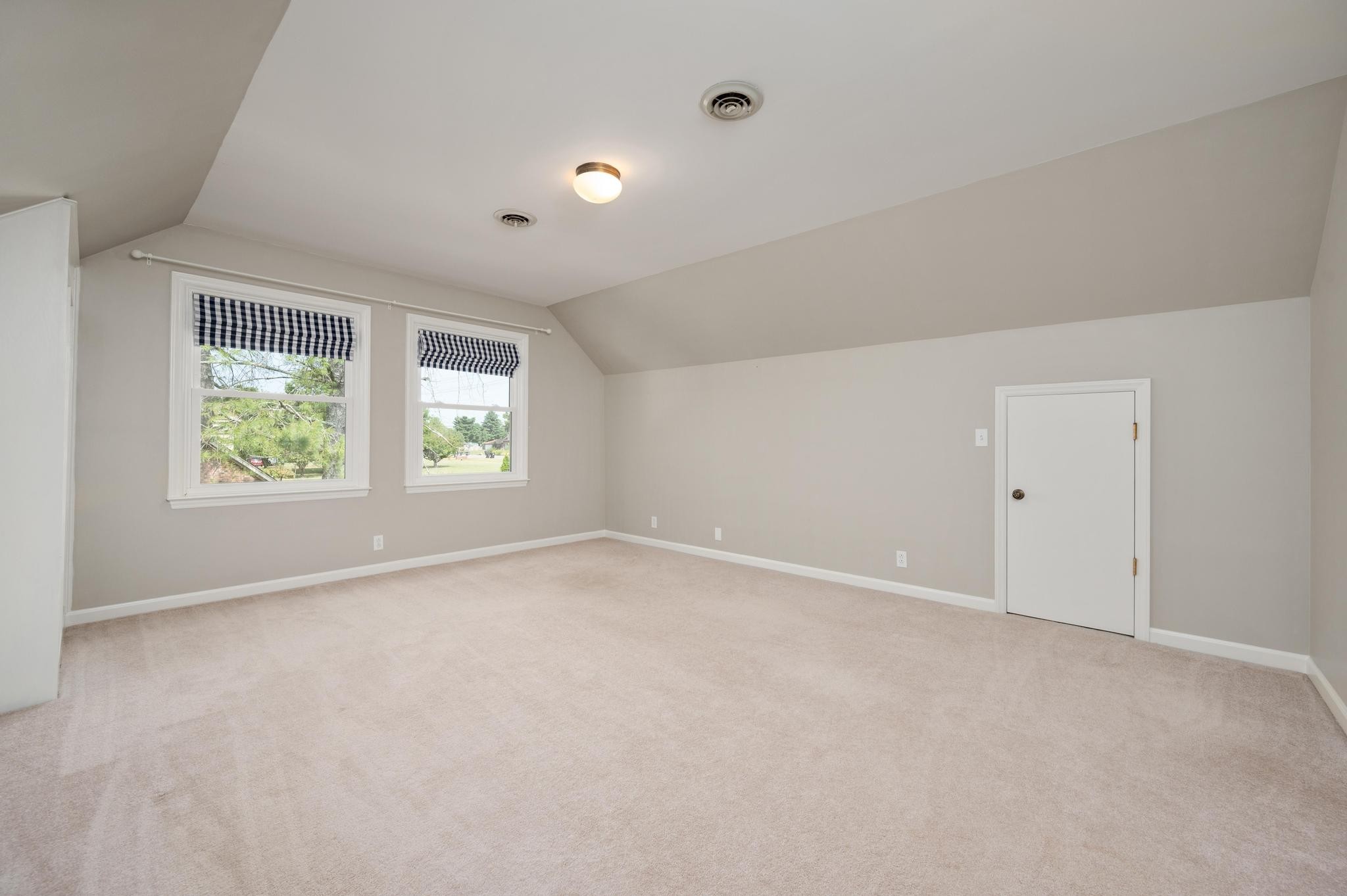 611 Warrior Dr