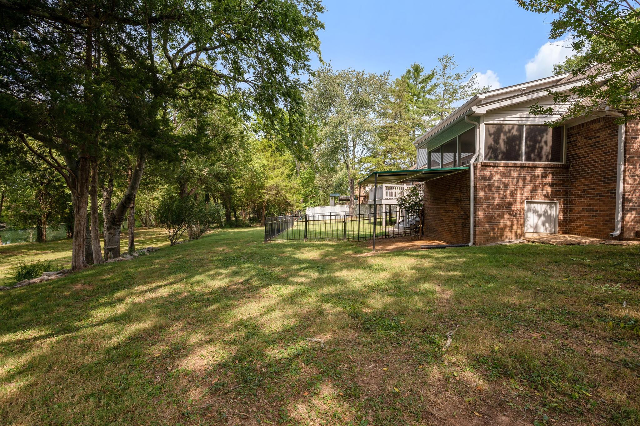 611 Warrior Dr