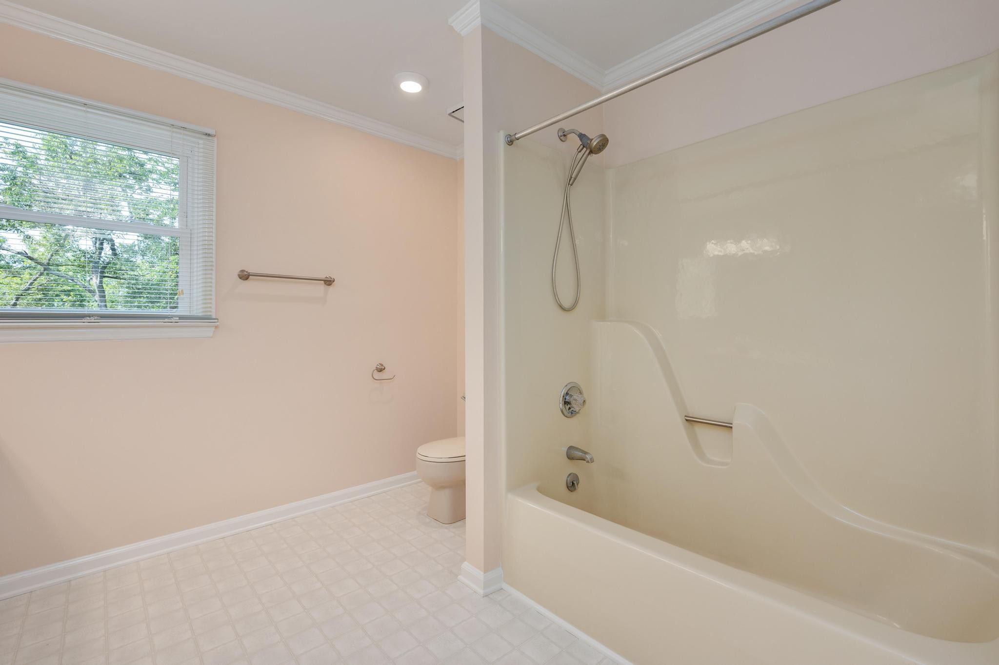 611 Warrior Dr