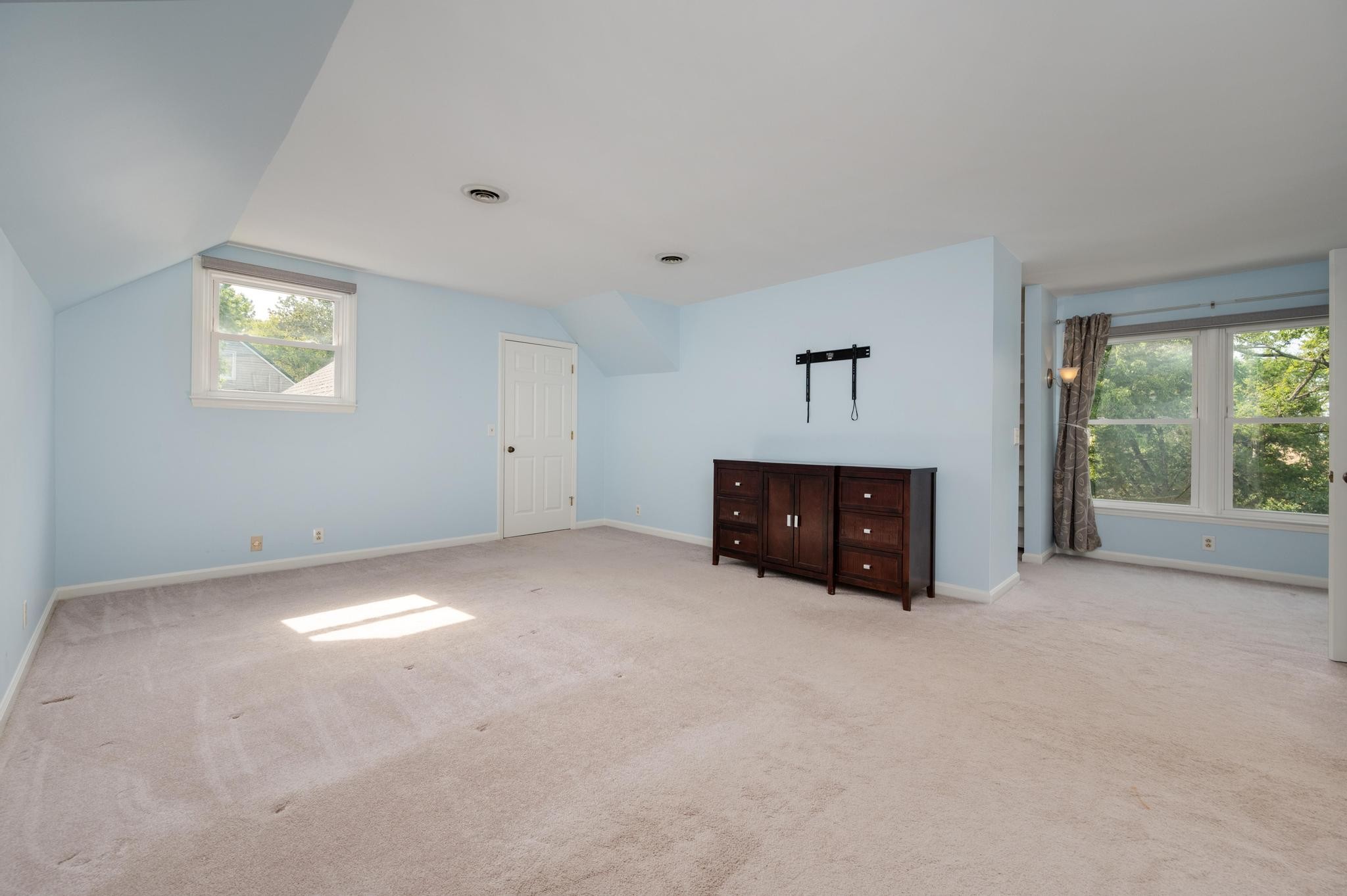 611 Warrior Dr