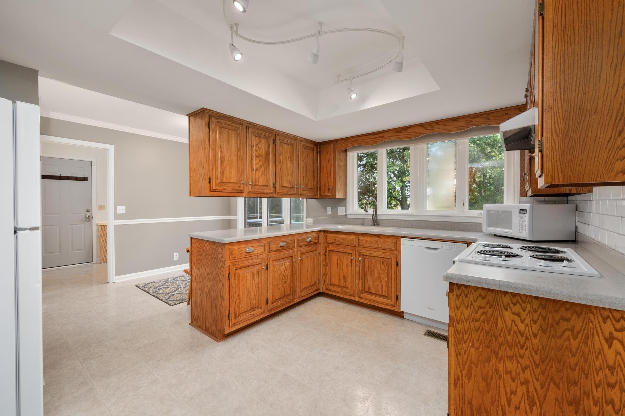 611 Warrior Dr