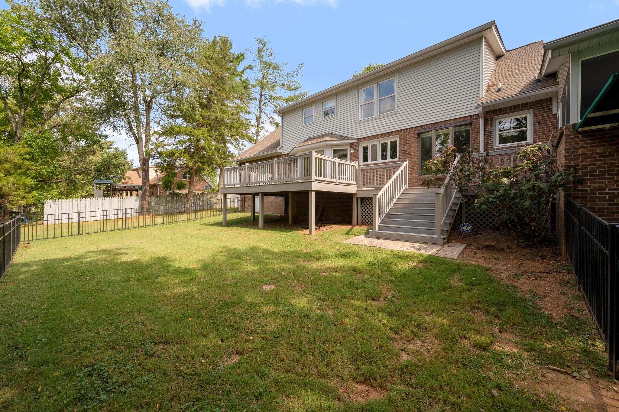 611 Warrior Dr