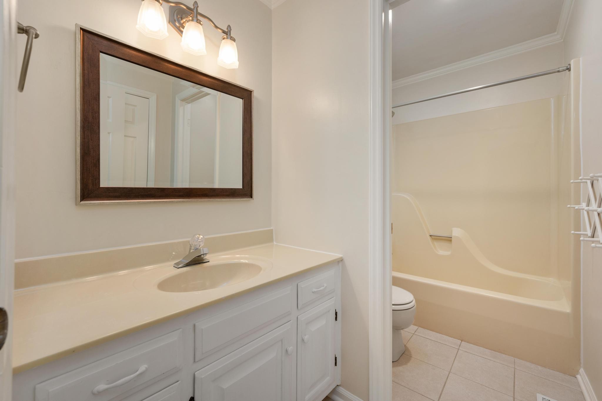 611 Warrior Dr