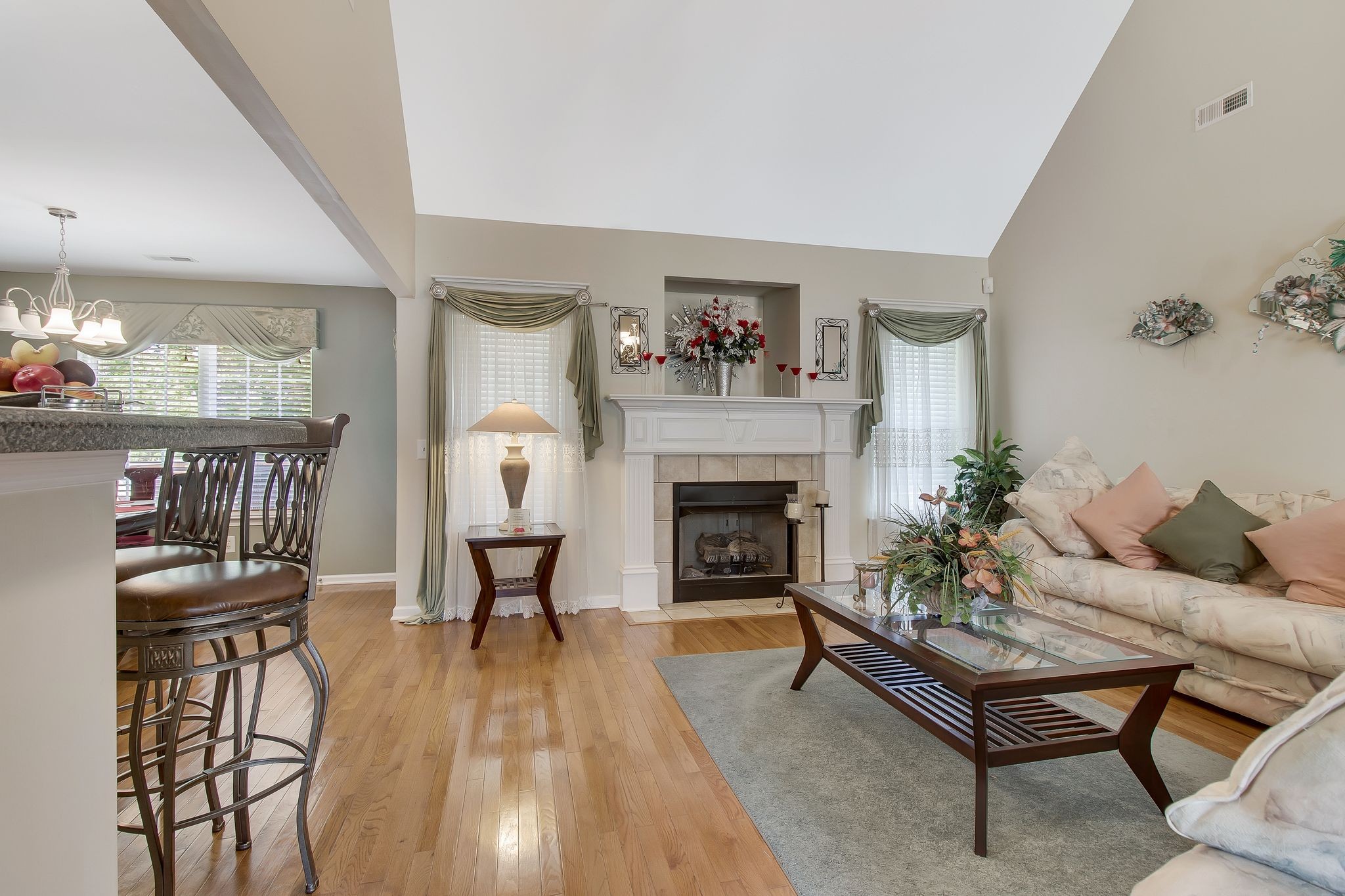 534 Willow Hill Cir