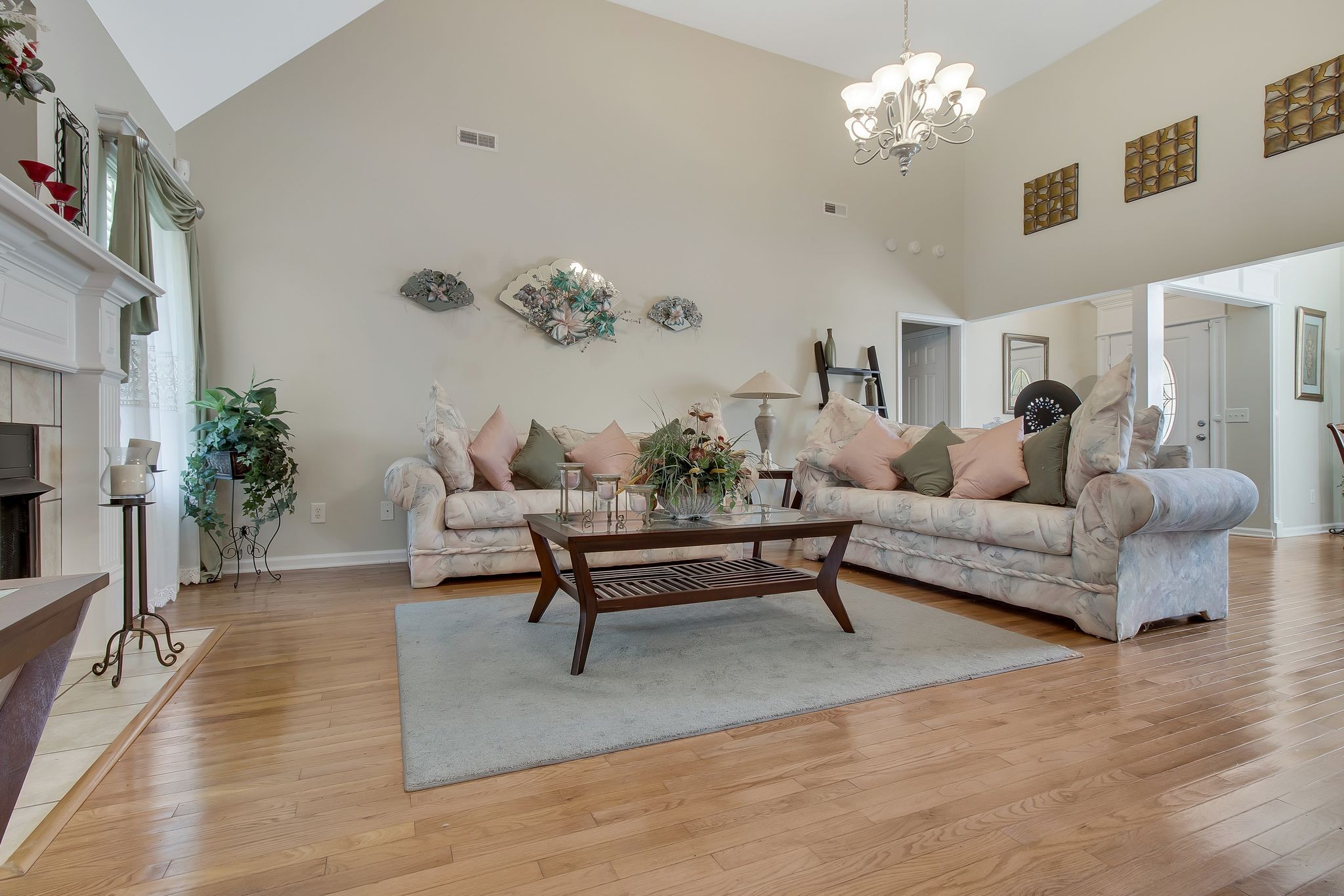534 Willow Hill Cir