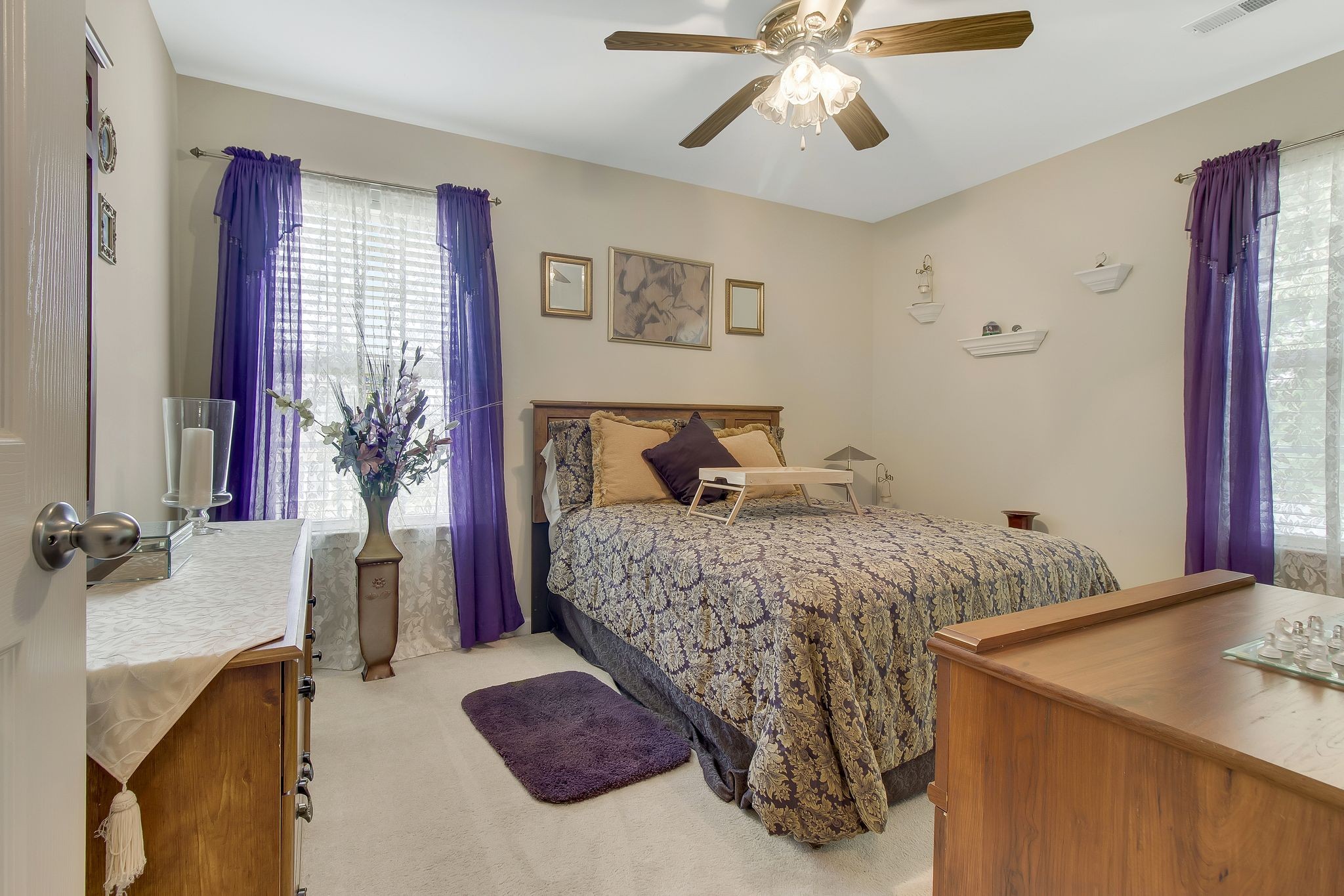 534 Willow Hill Cir