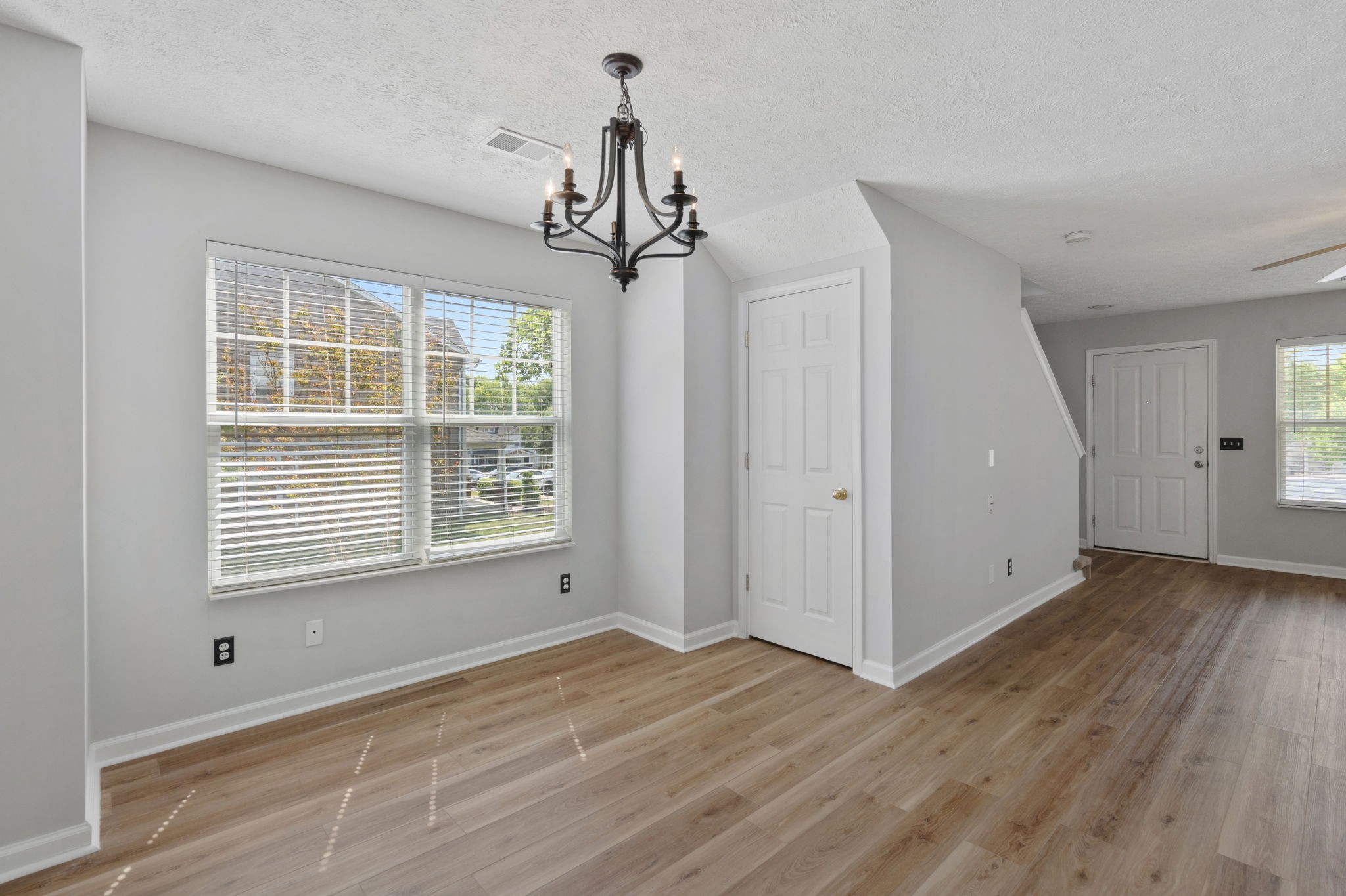 3253 Harpeth Springs Dr