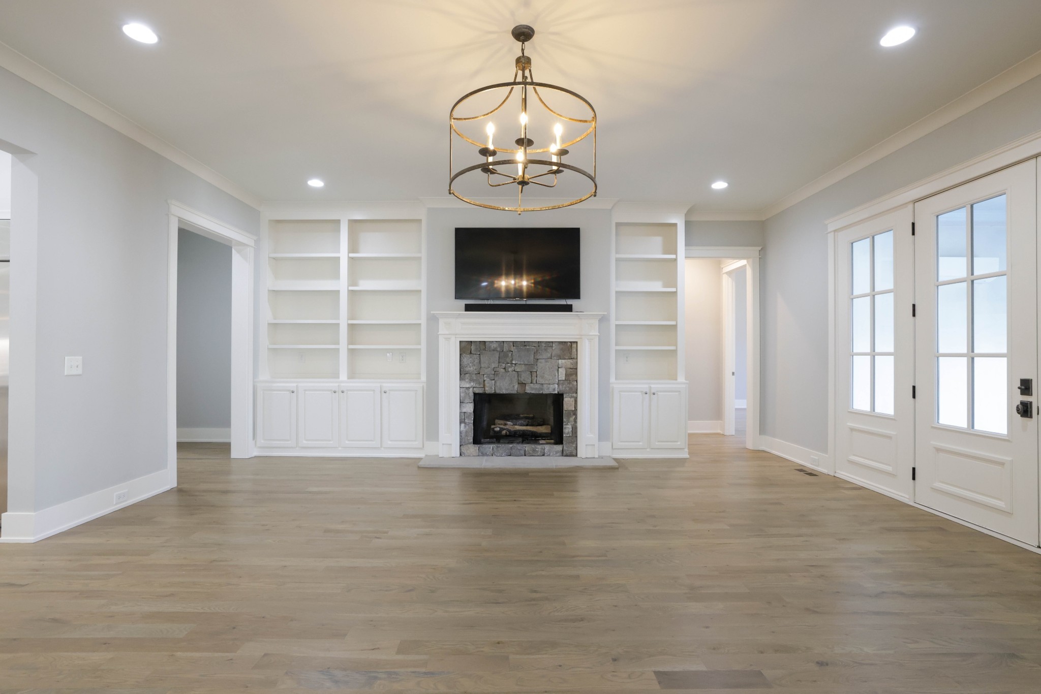 421 Glen West Dr