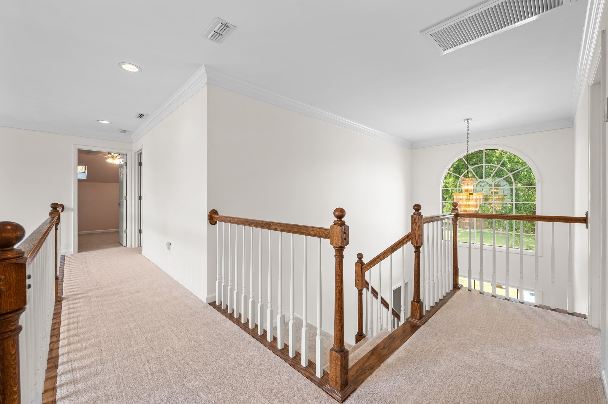 1926 Creekwalk Dr
