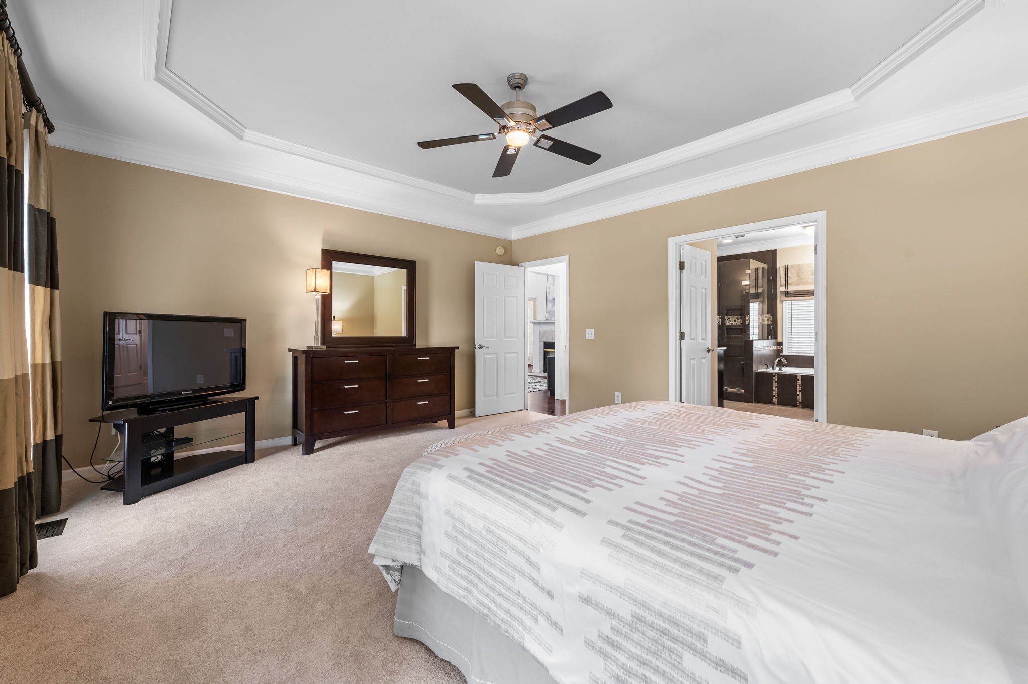 1926 Creekwalk Dr