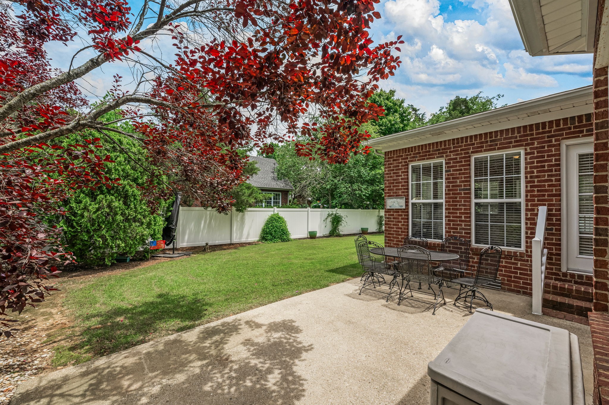 1926 Creekwalk Dr
