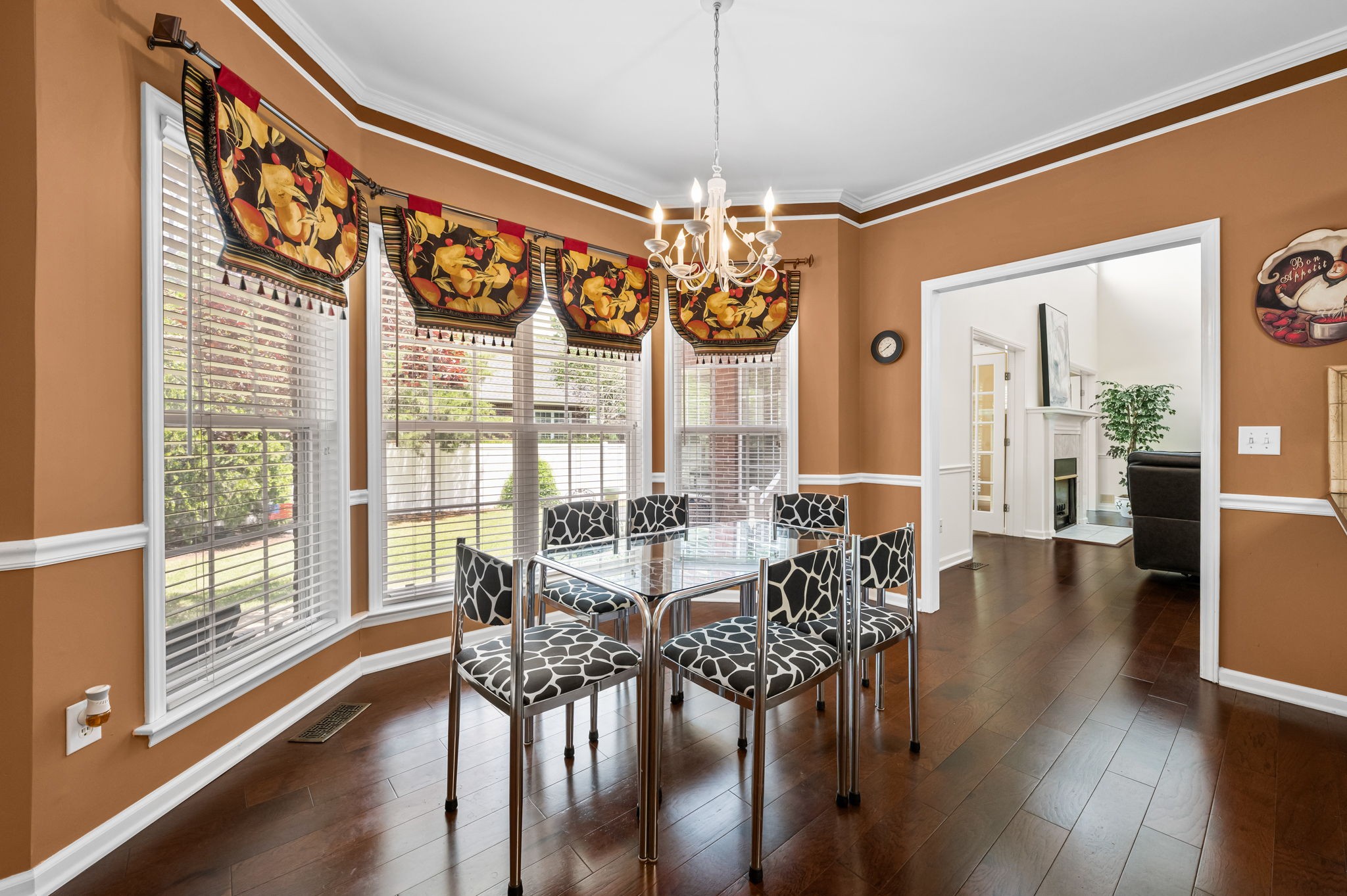 1926 Creekwalk Dr