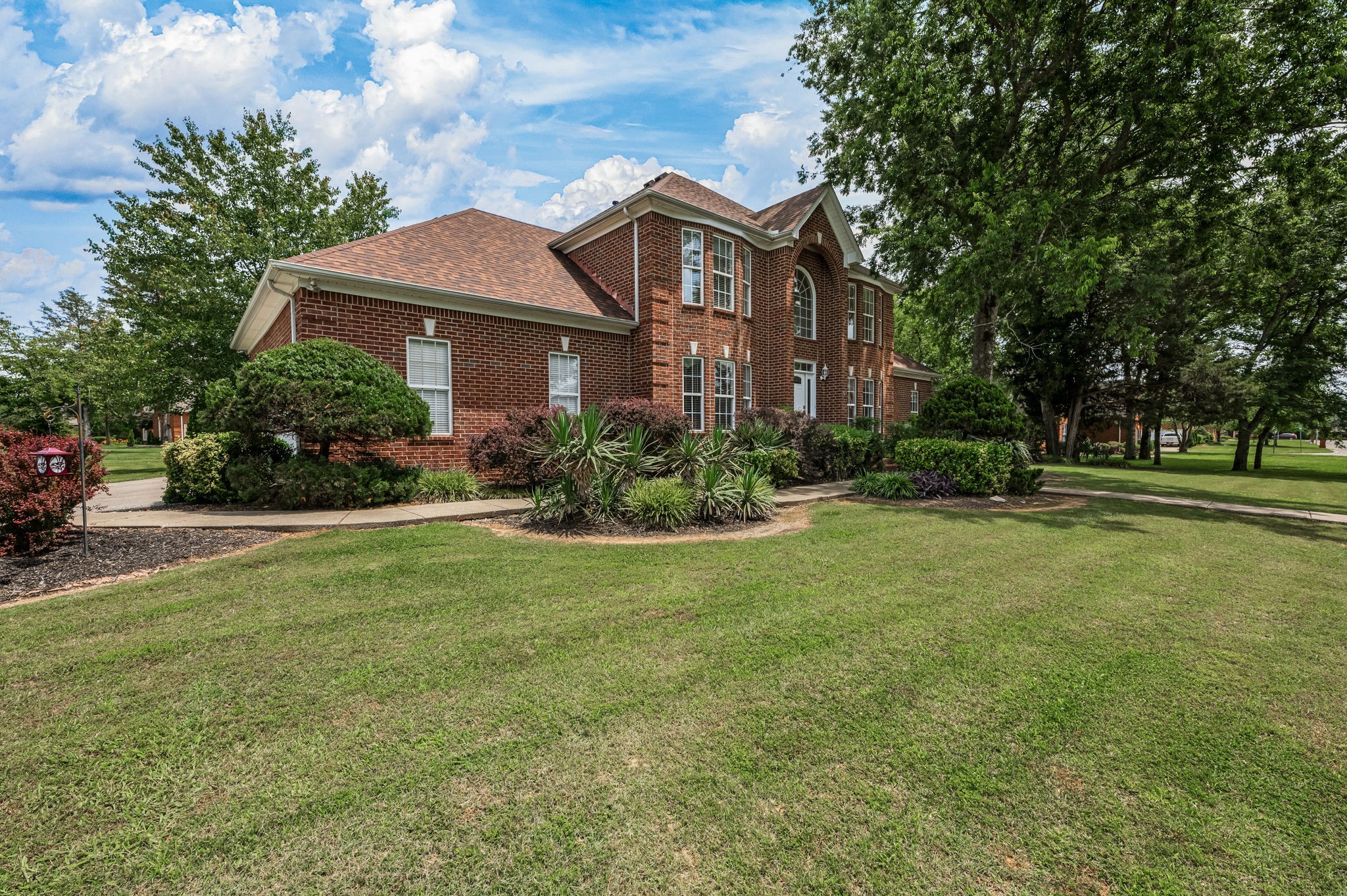 1926 Creekwalk Dr