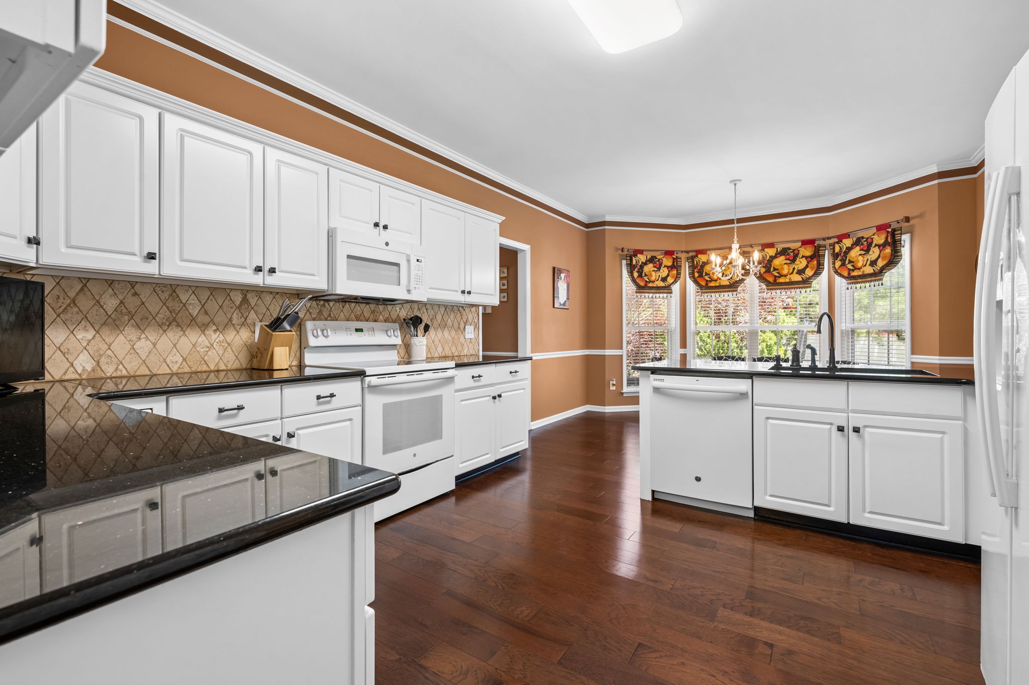 1926 Creekwalk Dr