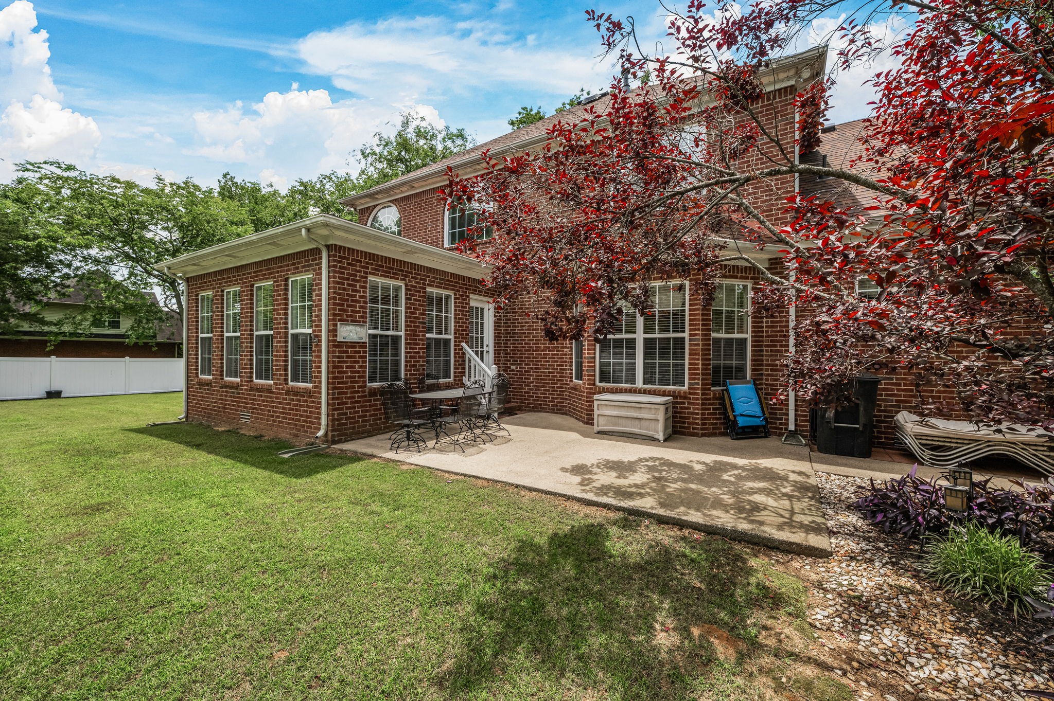 1926 Creekwalk Dr