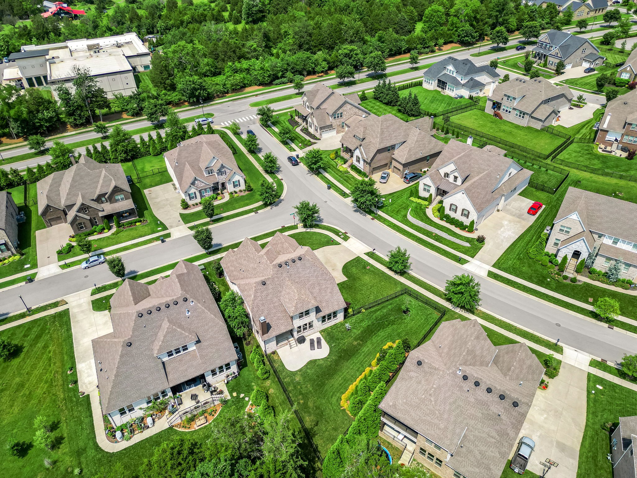 2009 Belsford Dr