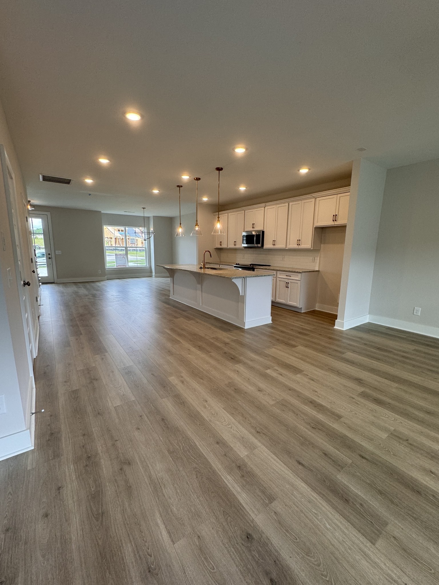 5009 Greentree Drive