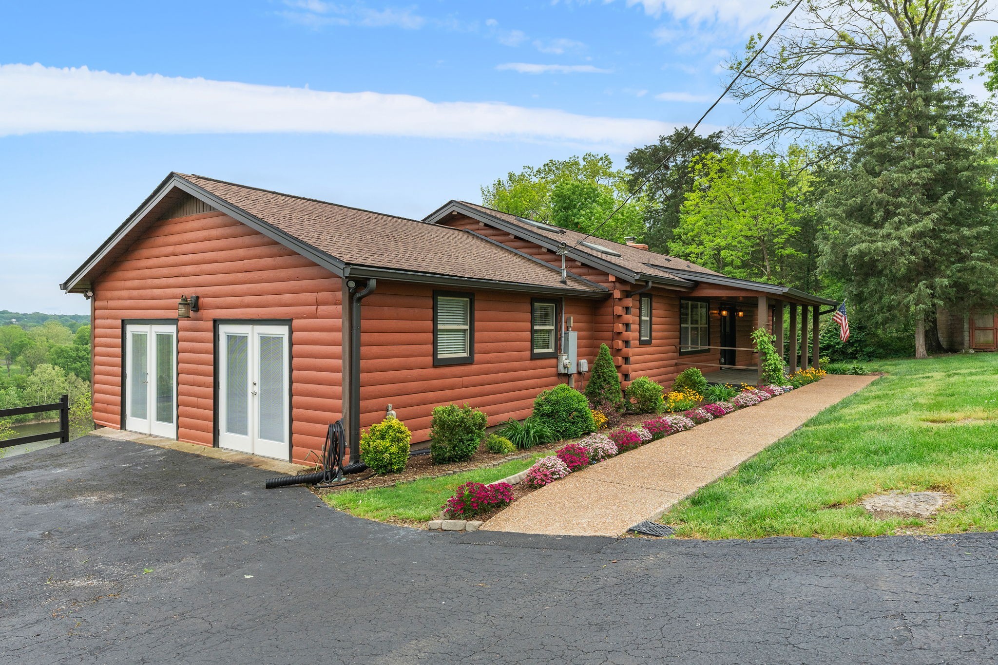 1441 Pawnee Trl