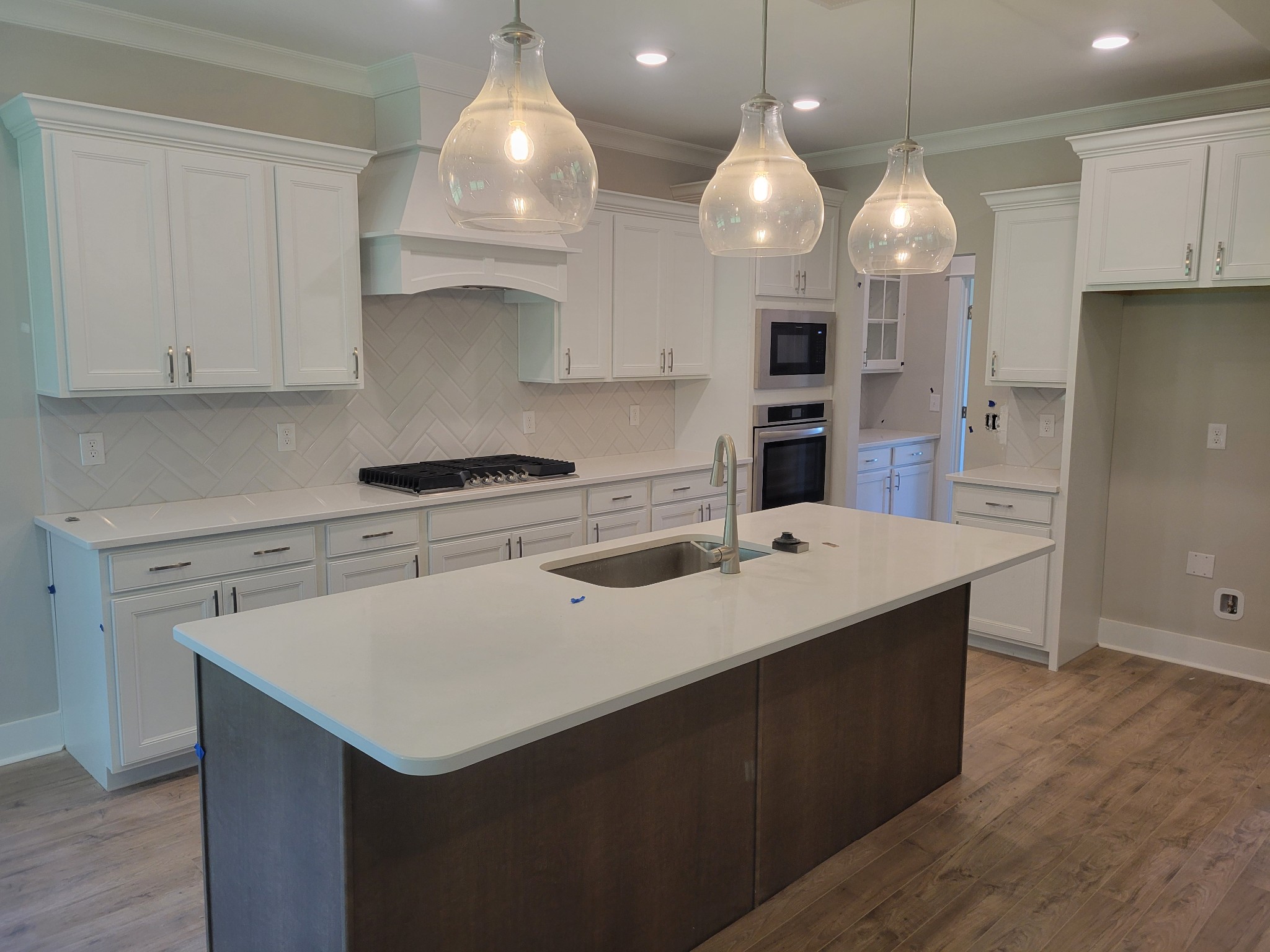 3305 Hopetown Way