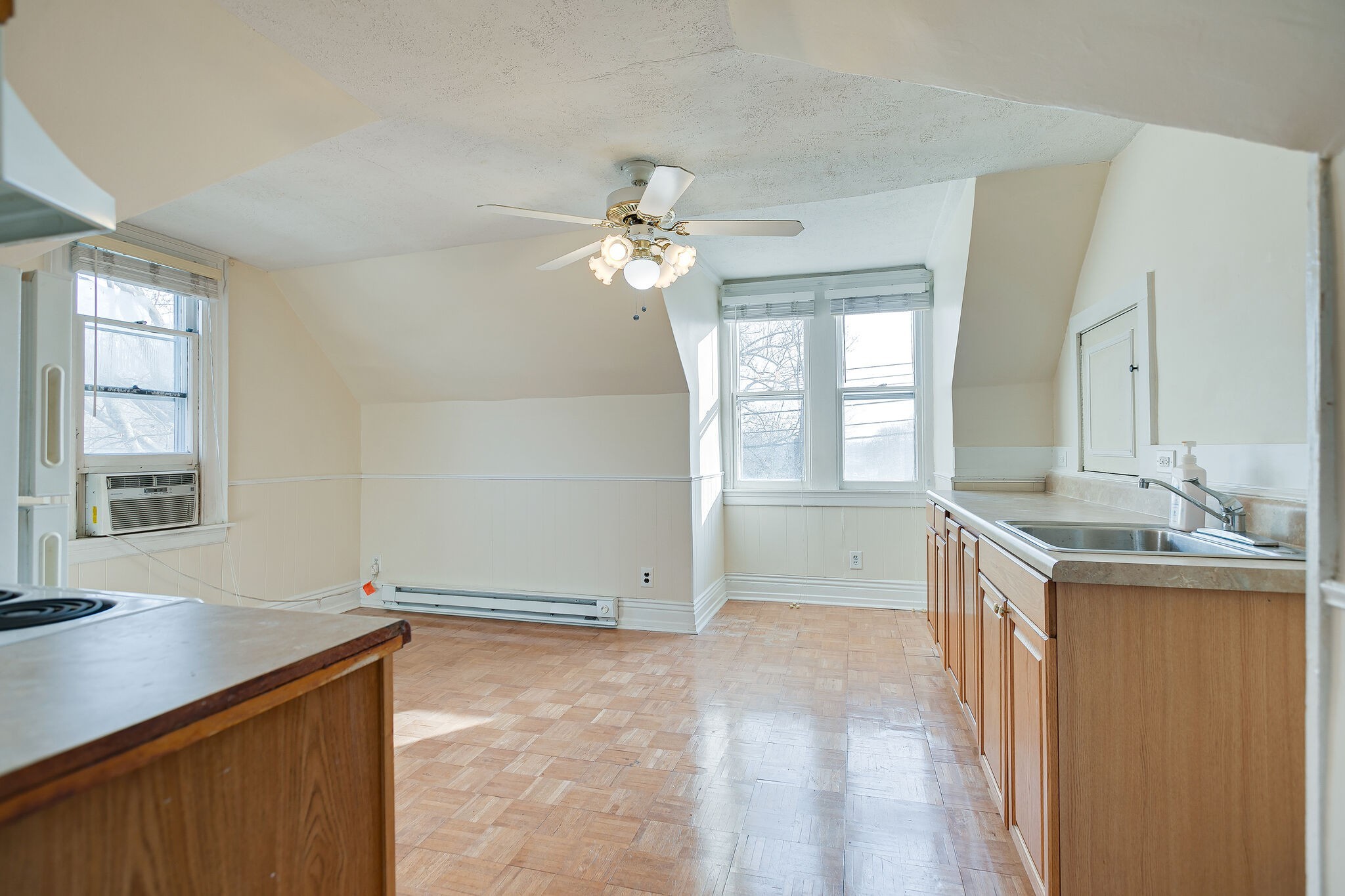 1328 Adams St Unit: # C