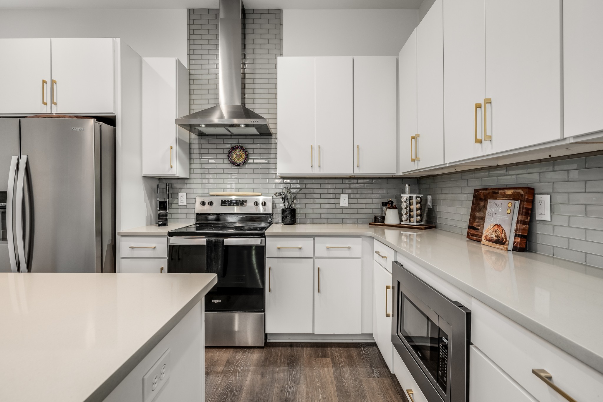 1300 Lischey Ave Unit: 6