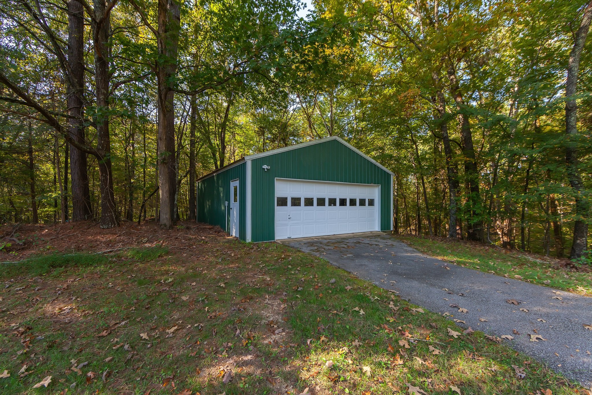 825 Barham Ln