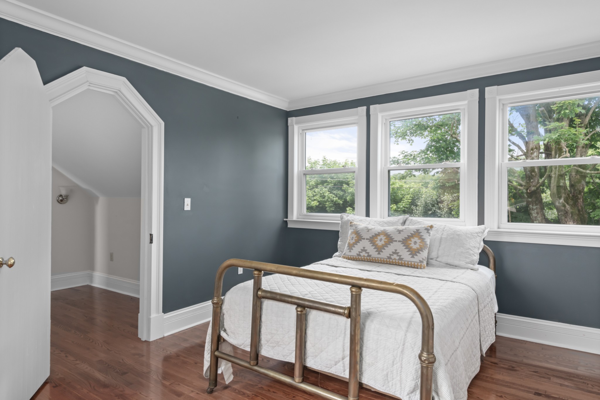 1579 Thompson Station Rd, W