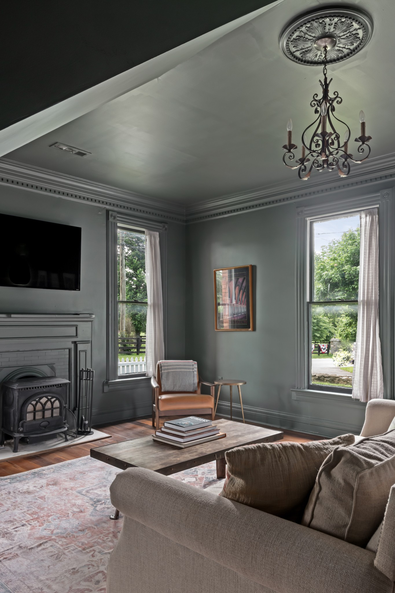 1579 Thompson Station Rd, W