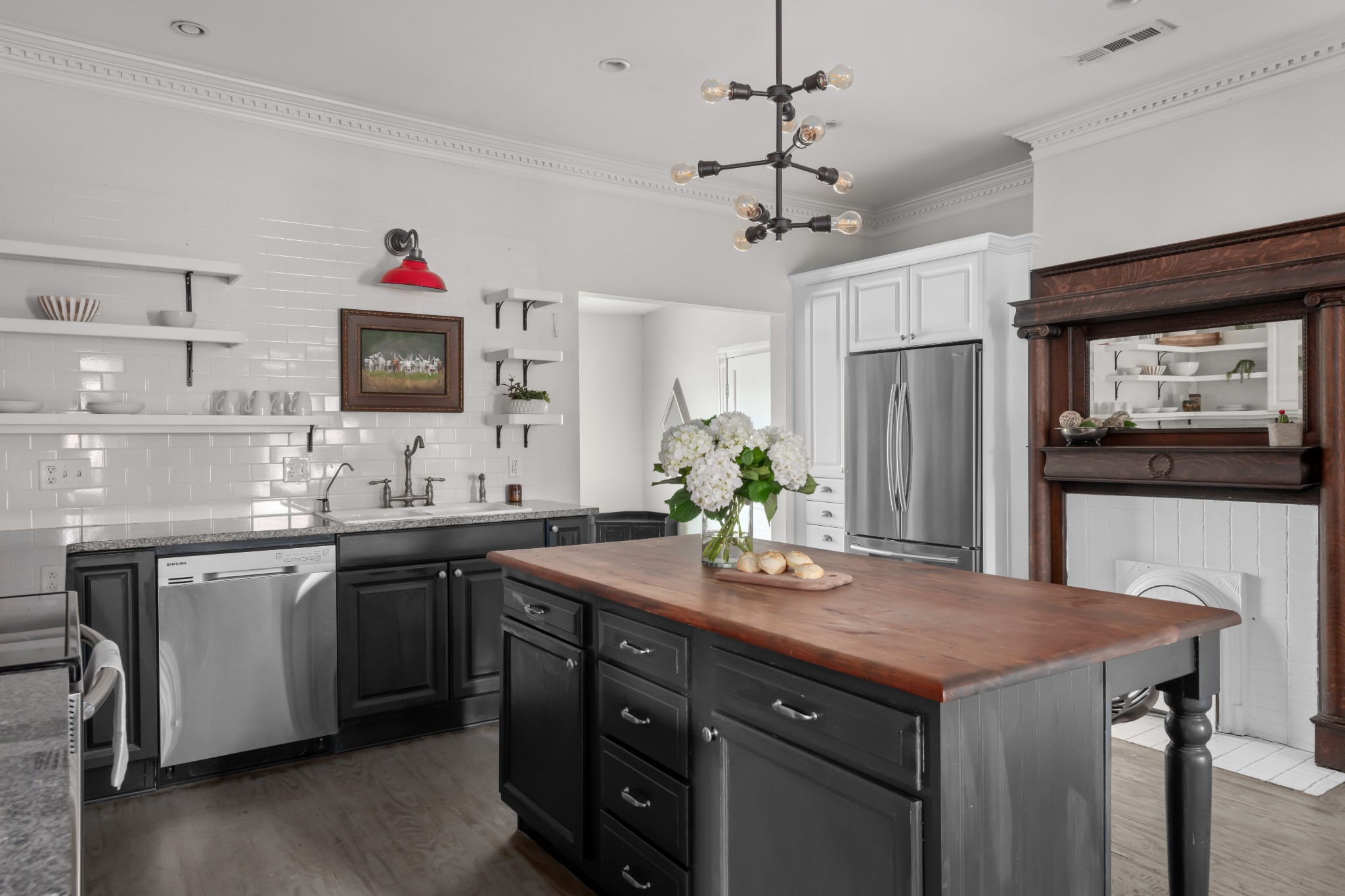 1579 Thompson Station Rd, W