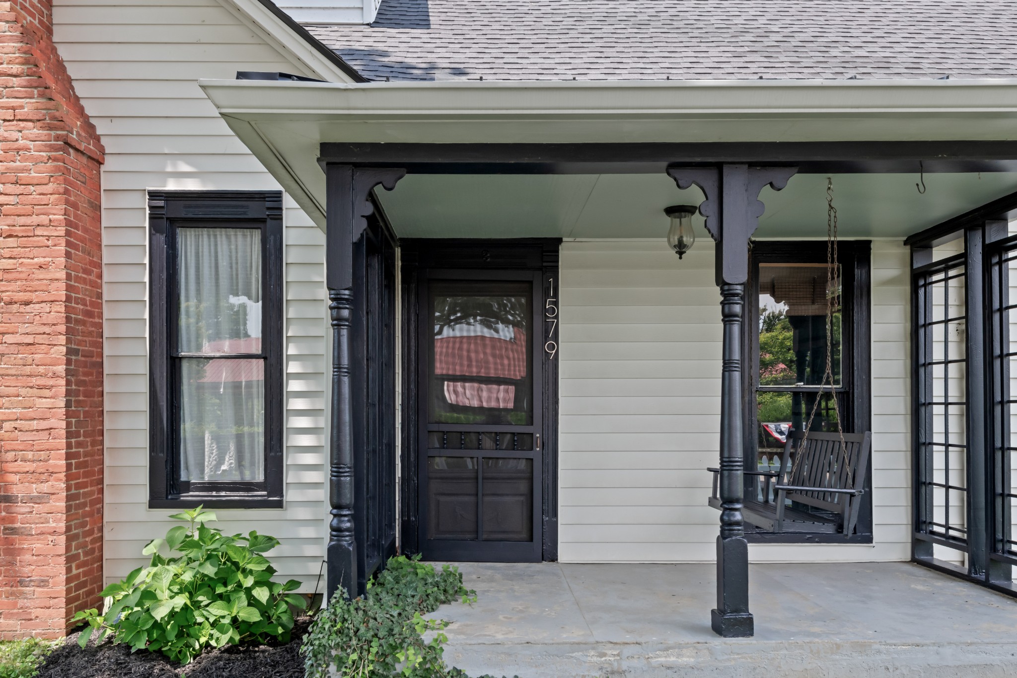 1579 Thompson Station Rd, W