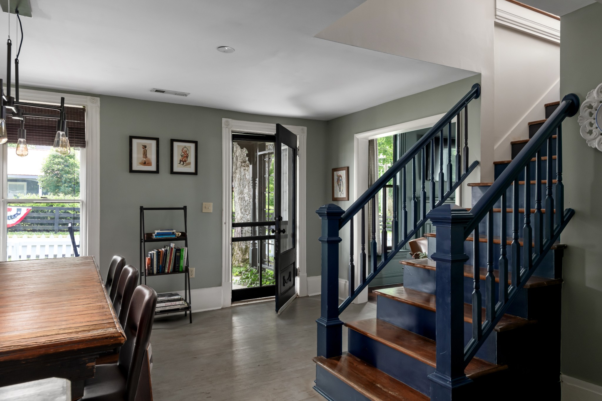 1579 Thompson Station Rd, W