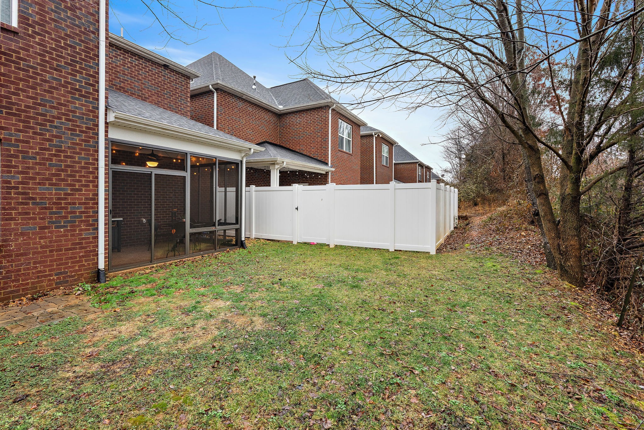 704 Indian Ridge Circle