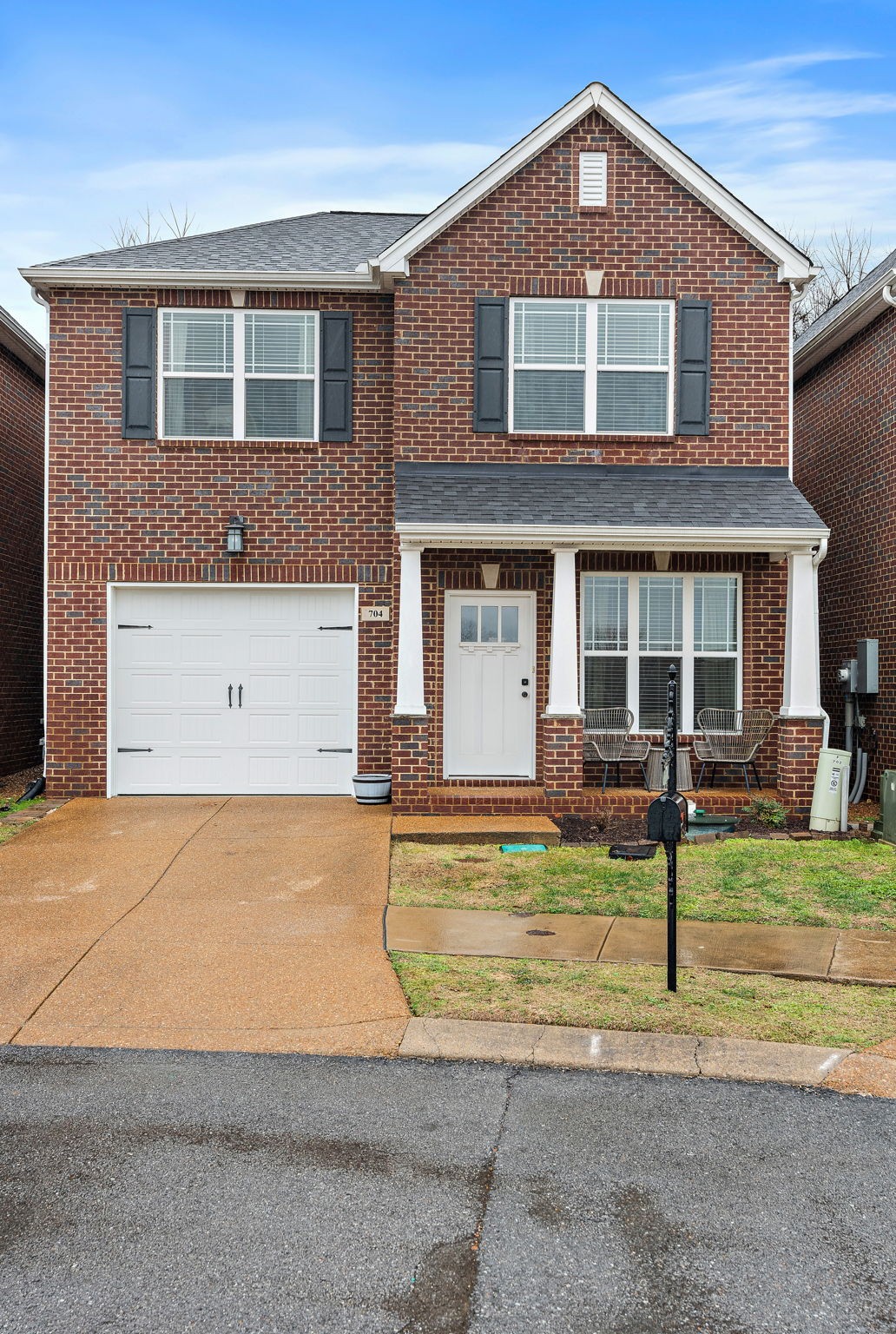 704 Indian Ridge Circle