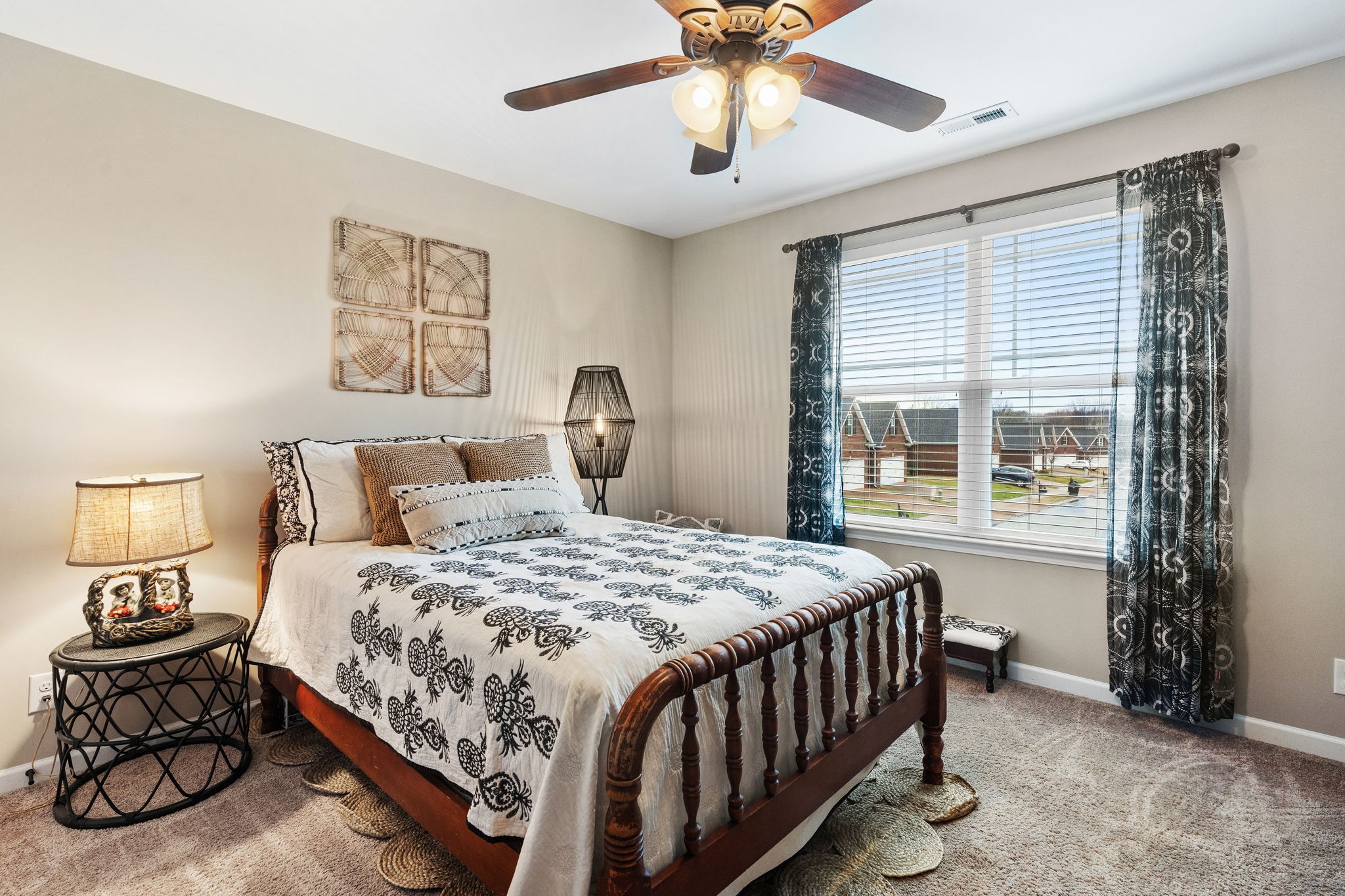 704 Indian Ridge Circle
