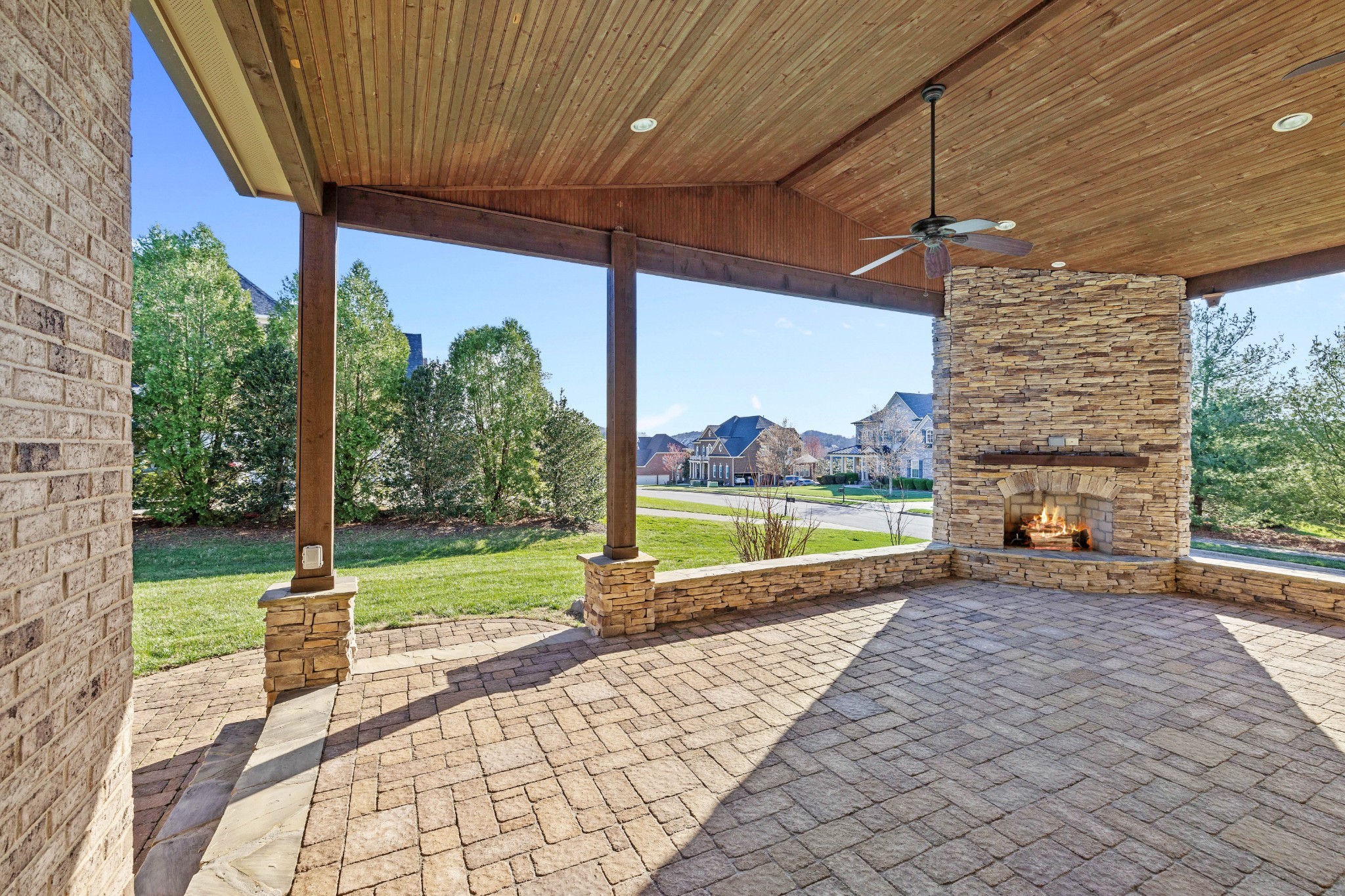 9509 Delamere Creek Ln